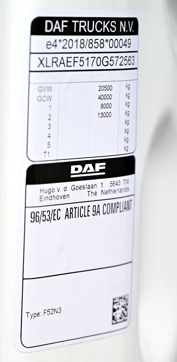 DAF XD 370 FA 4X2 10