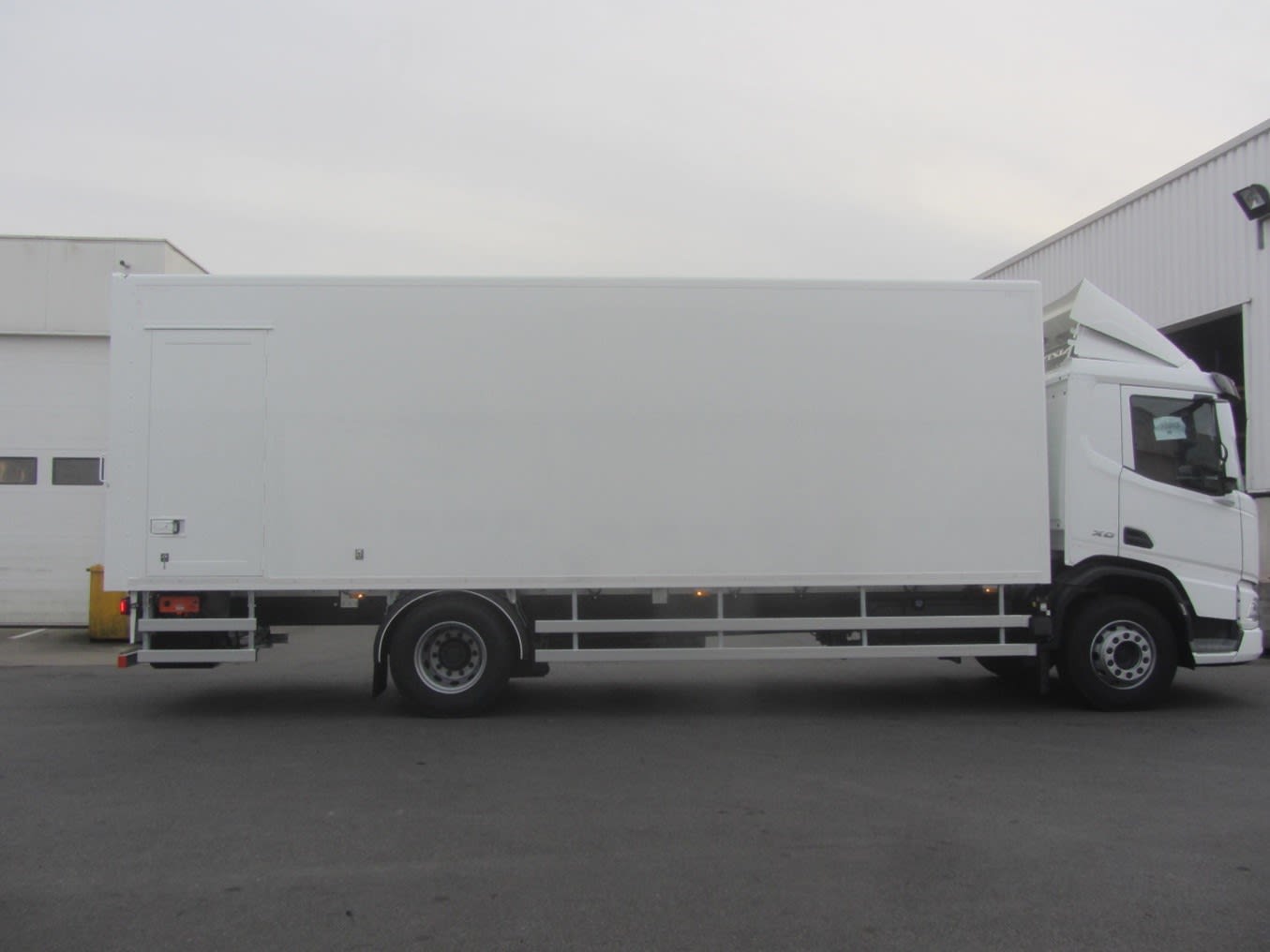 DAF XD 310 FA 4X2 0