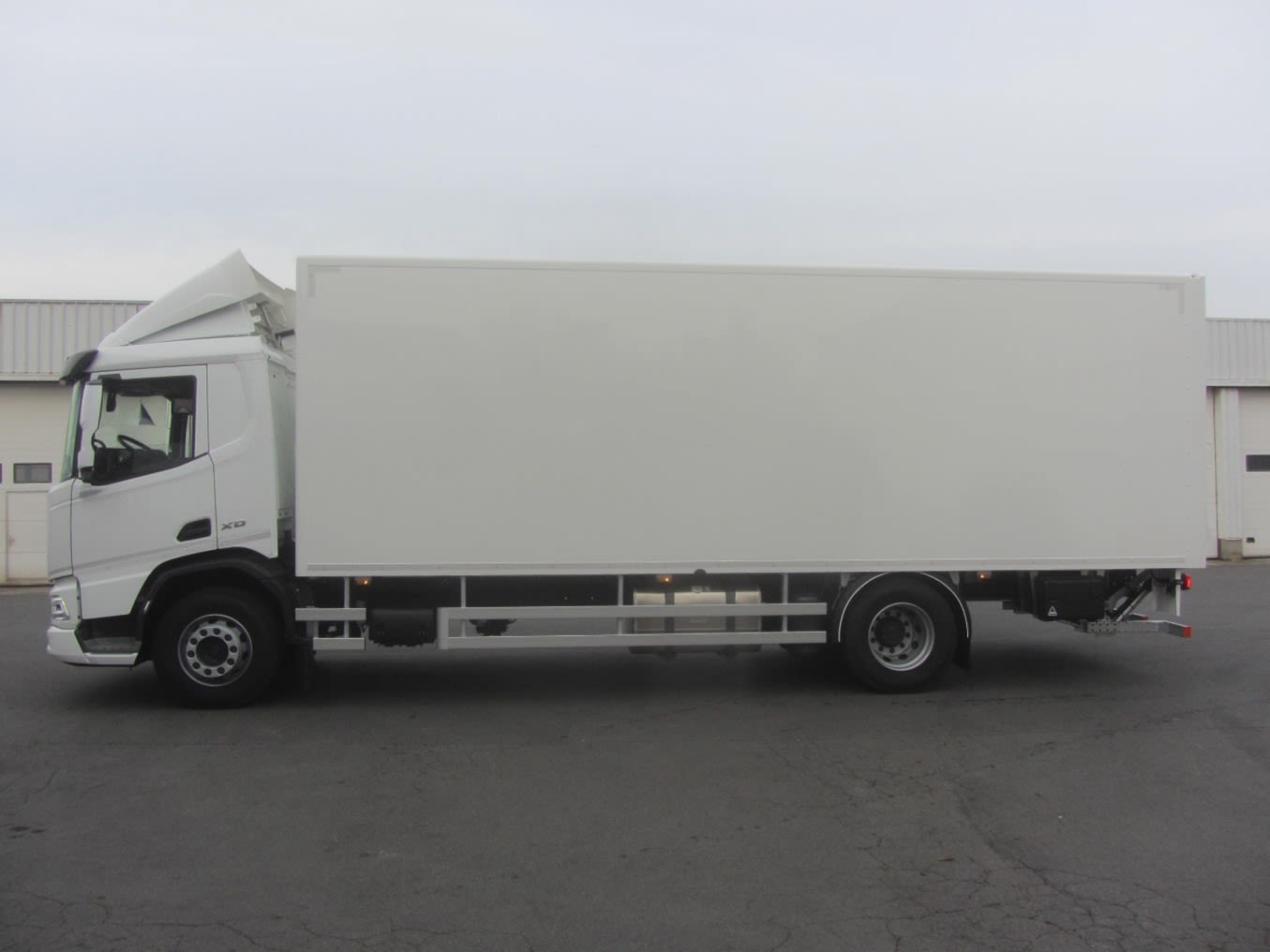DAF XD 310 FA 4X2 0