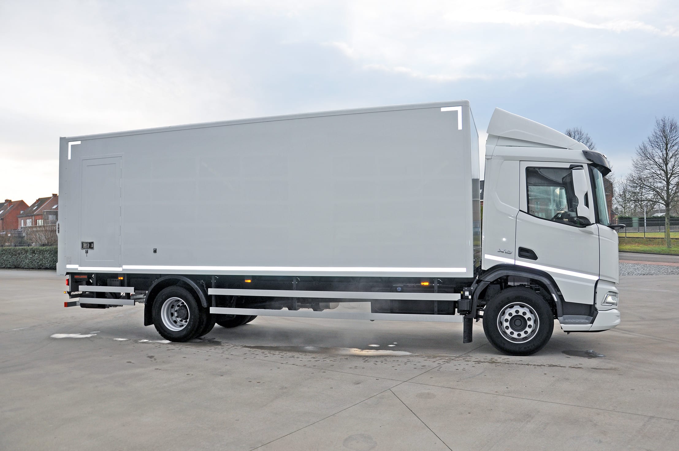 DAF XD 310 FA 4X2 0