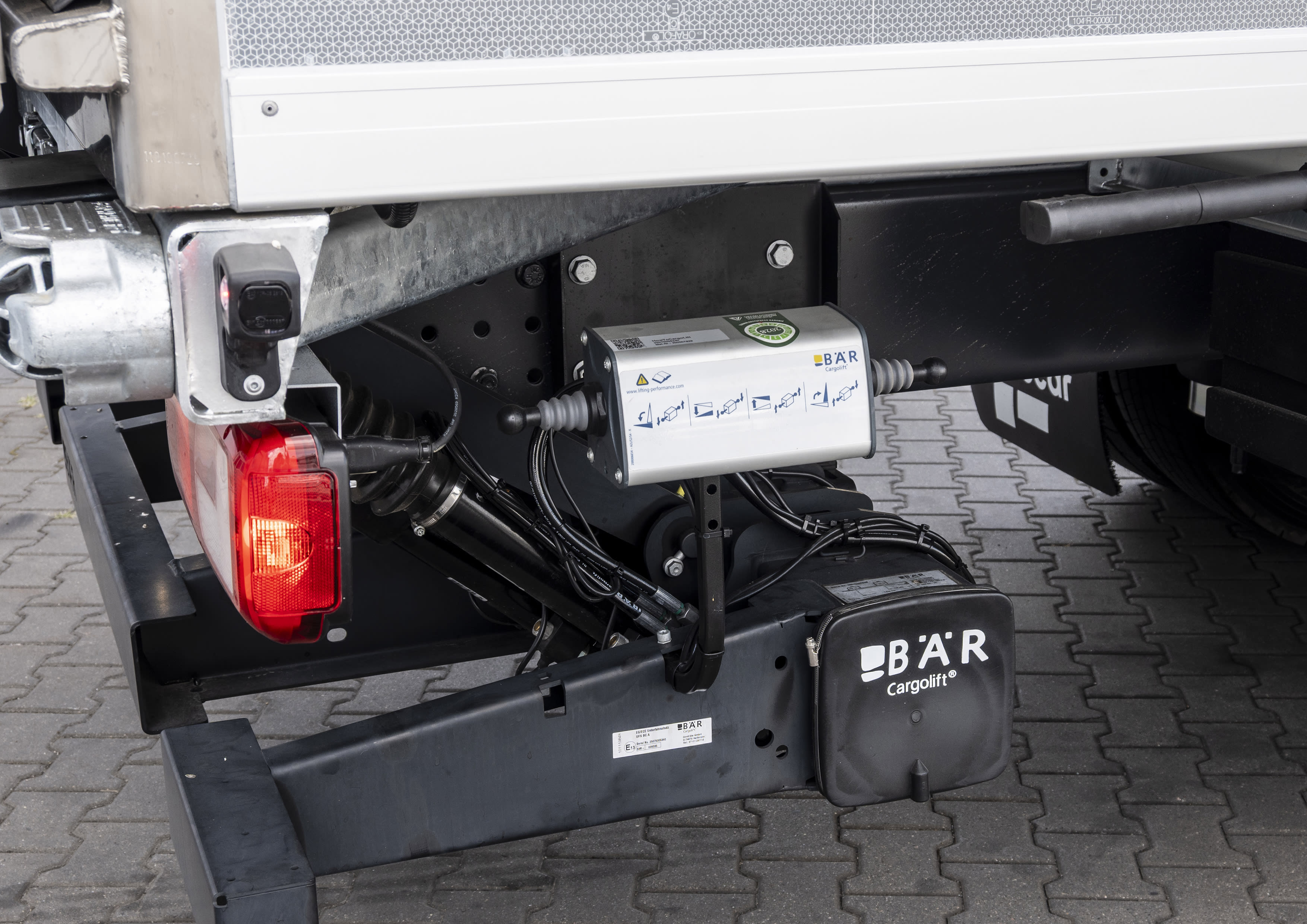 DAF XD 310 FA 4X2 10