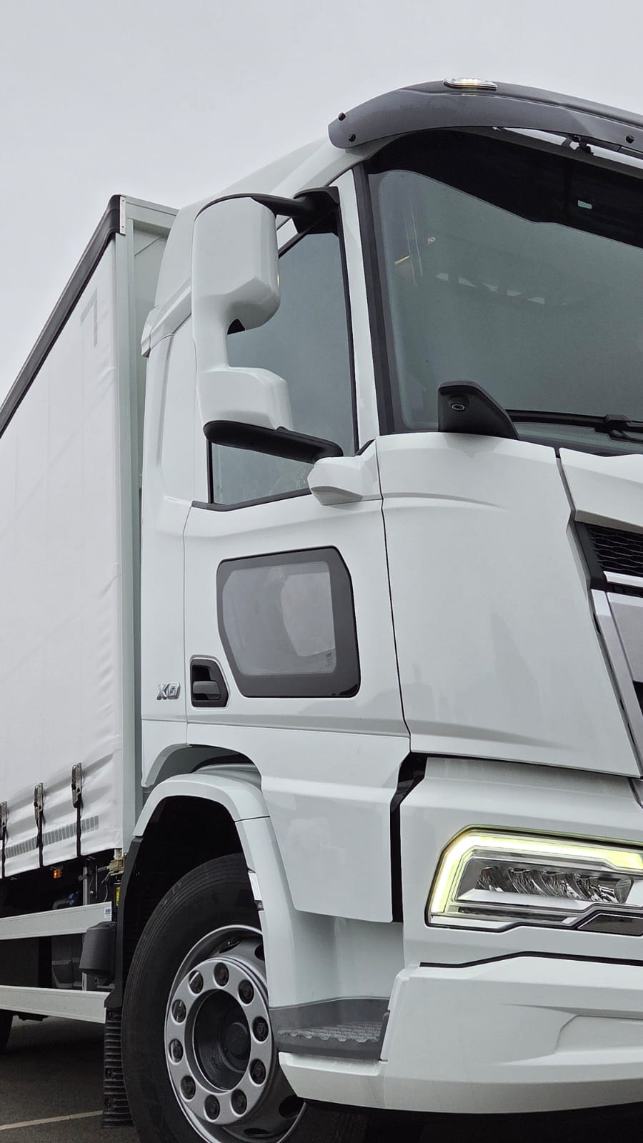 DAF XD 310 FA 4X2 4