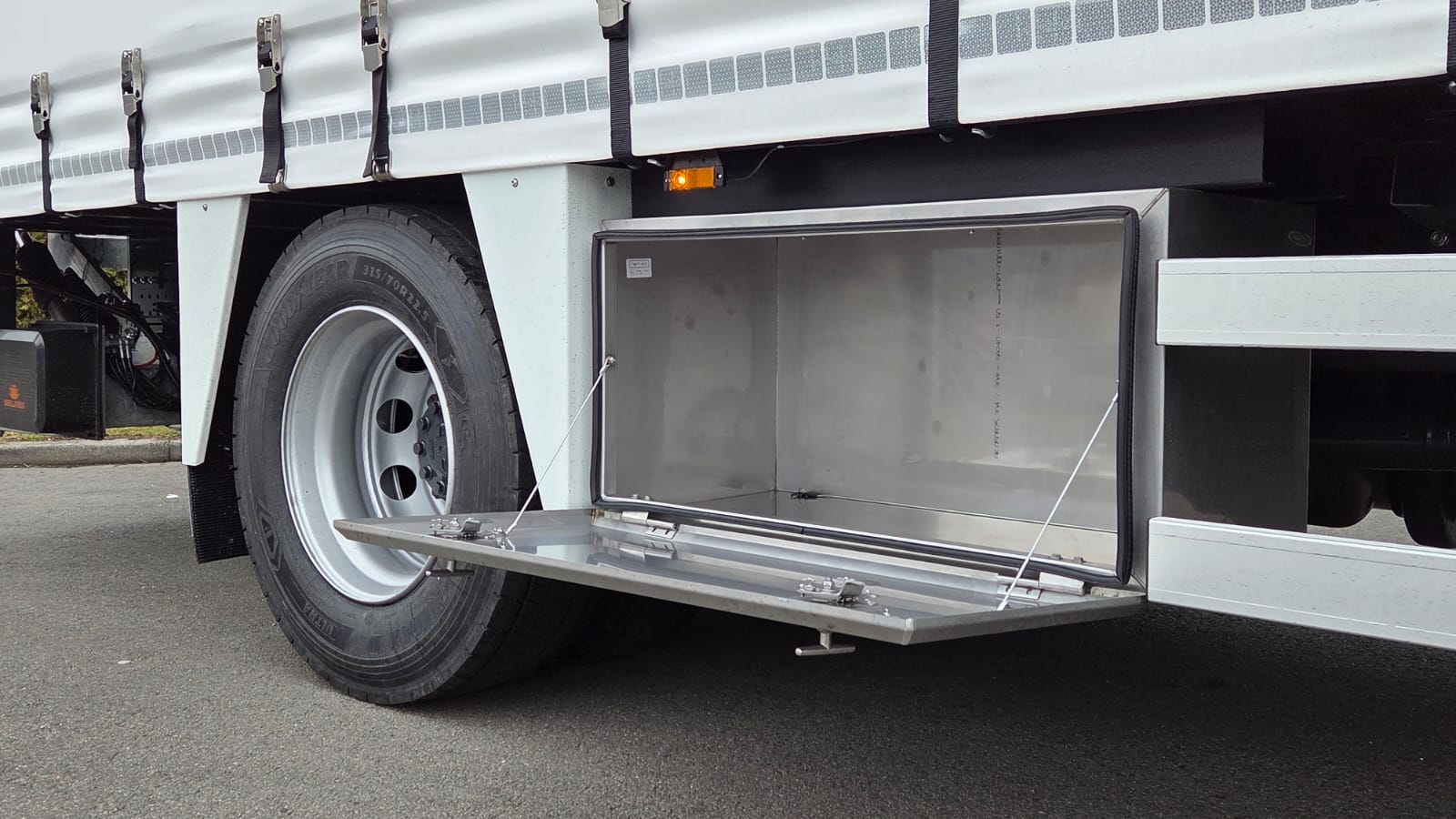 DAF XD 310 FA 4X2 0