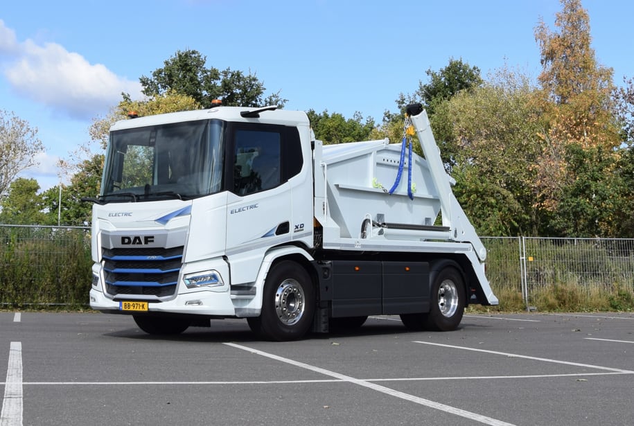 DAF XD 270 FA 4X2 0
