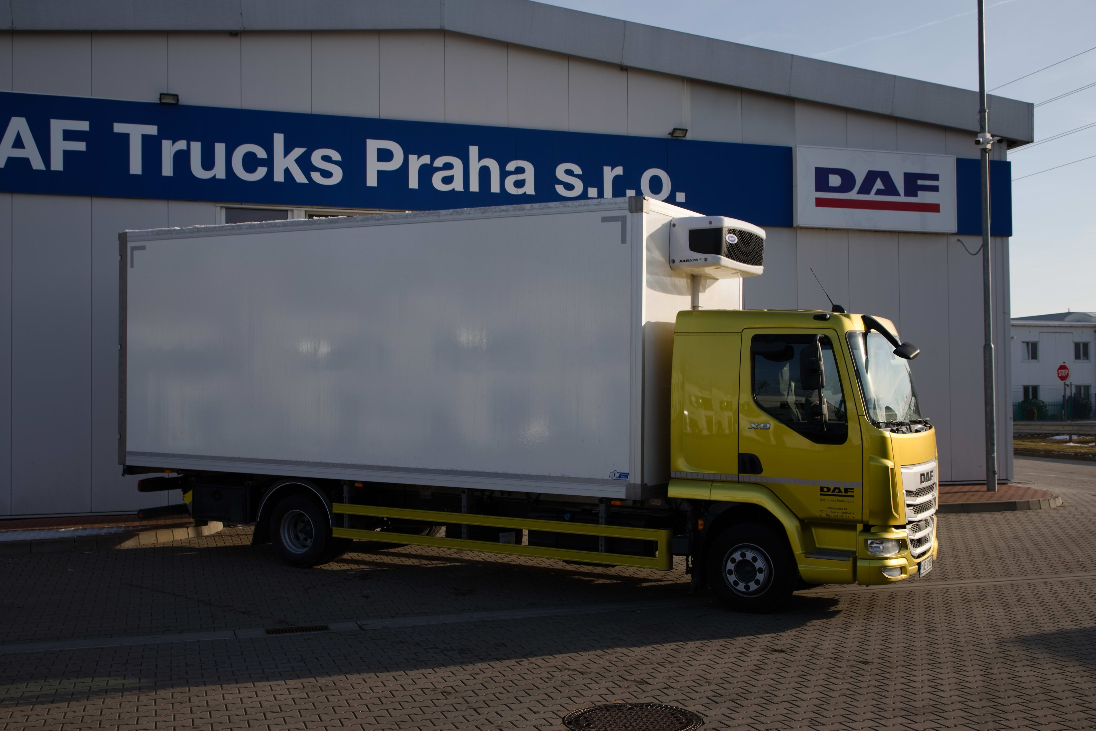 DAF XB 210 FA 4X2 0