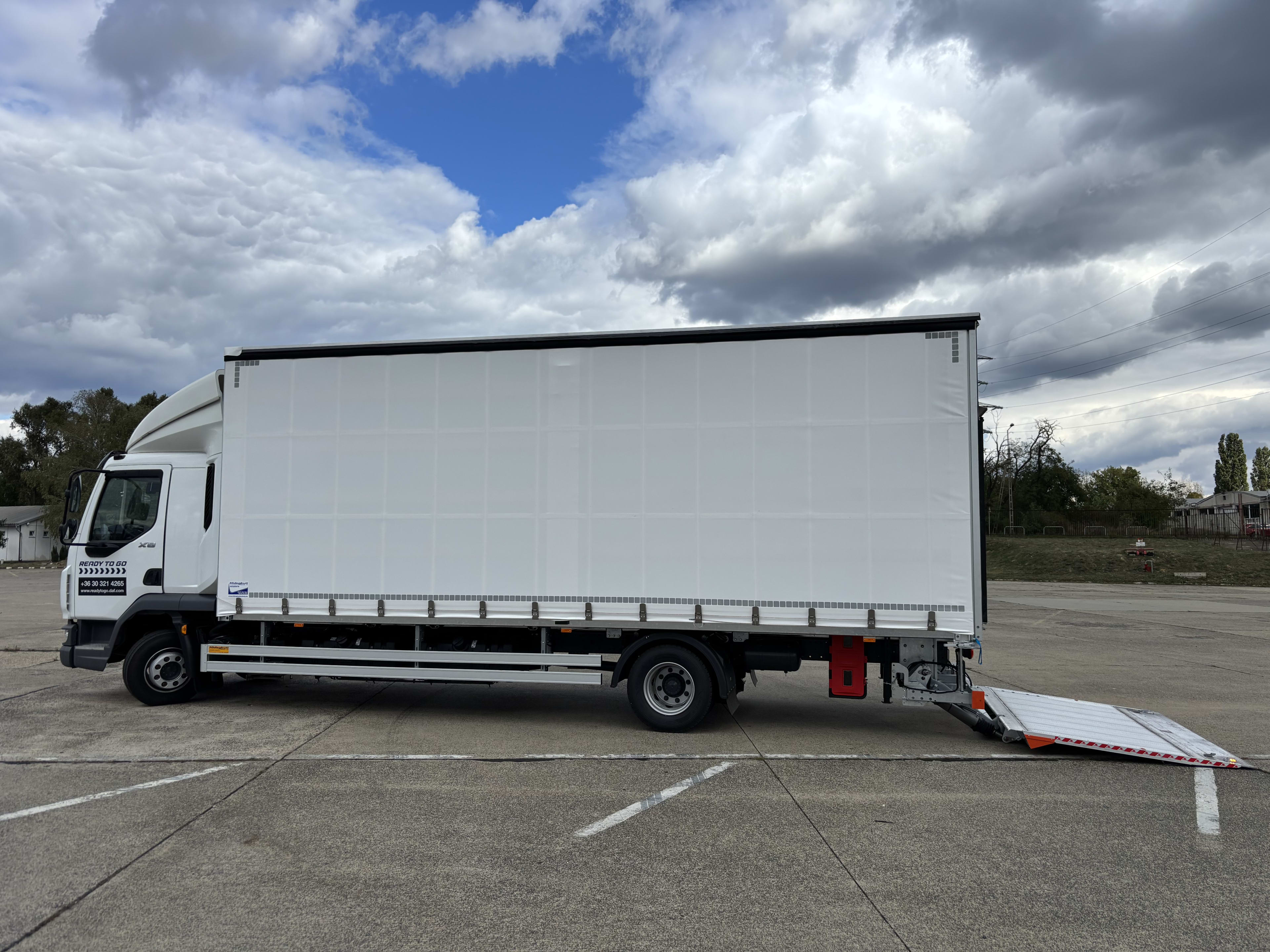 DAF XB 210 FA 4X2 4