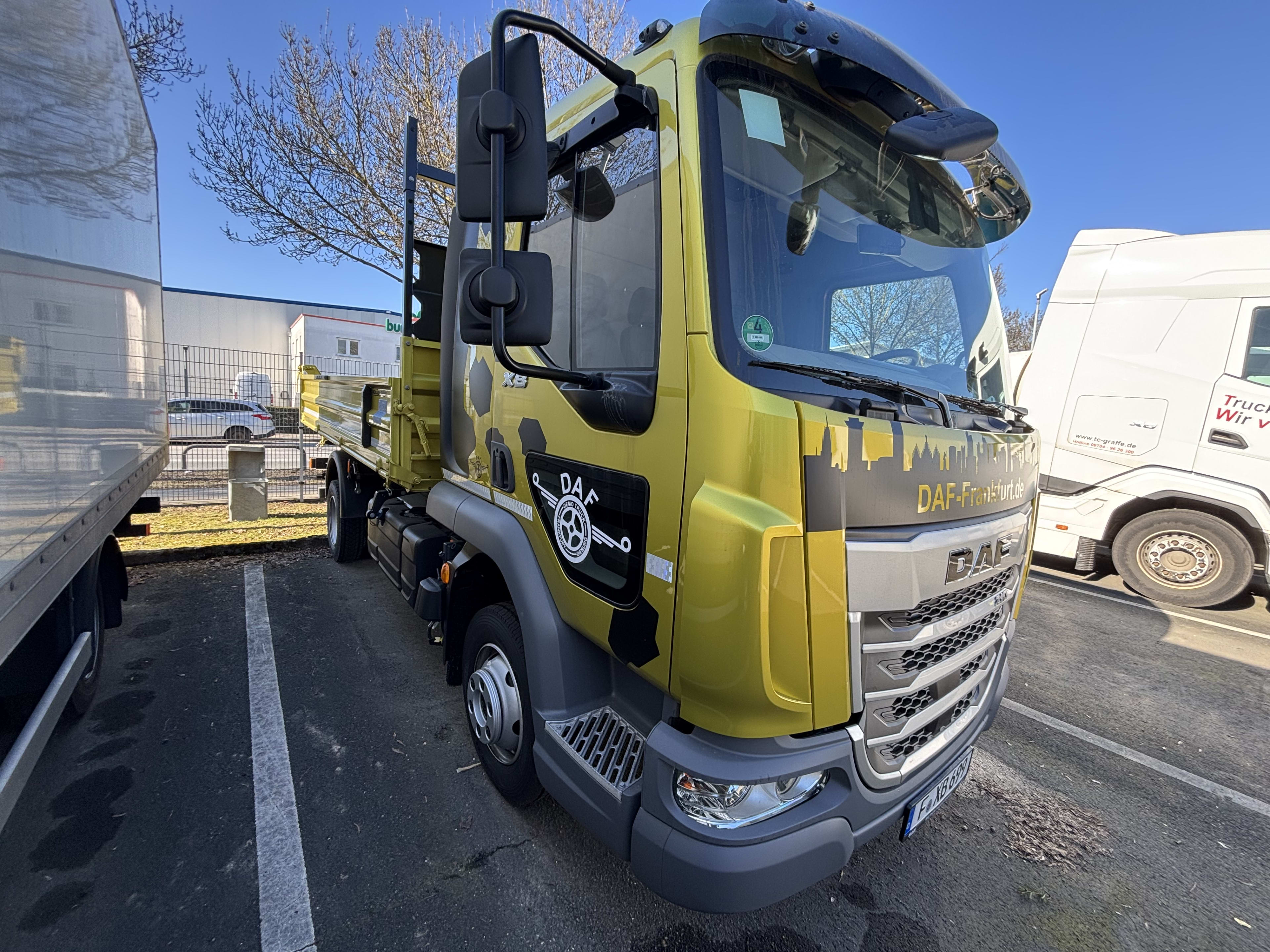 DAF XB 210 FA 4X2 0