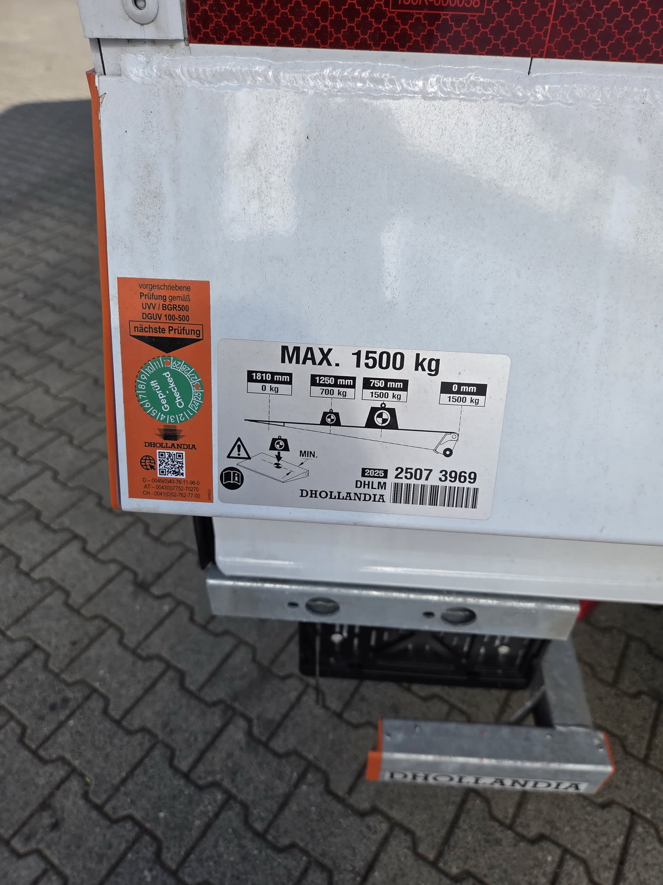 DAF XB 210 FA 4X2 6