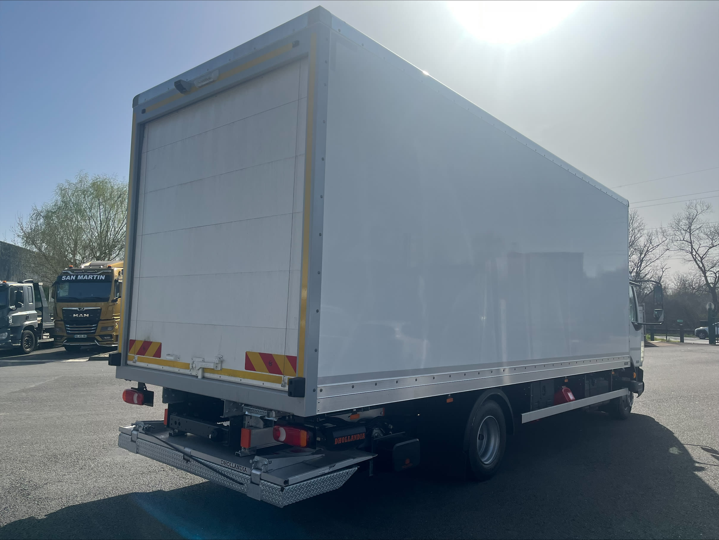 DAF XB 210 FA 4X2 0