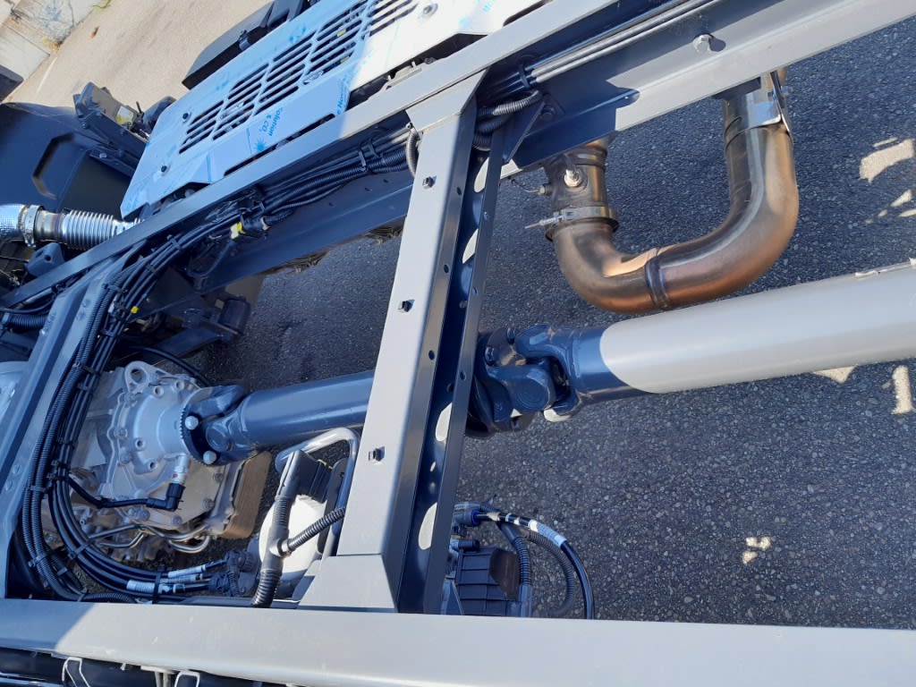 DAF XB 260 FA 4X2 21