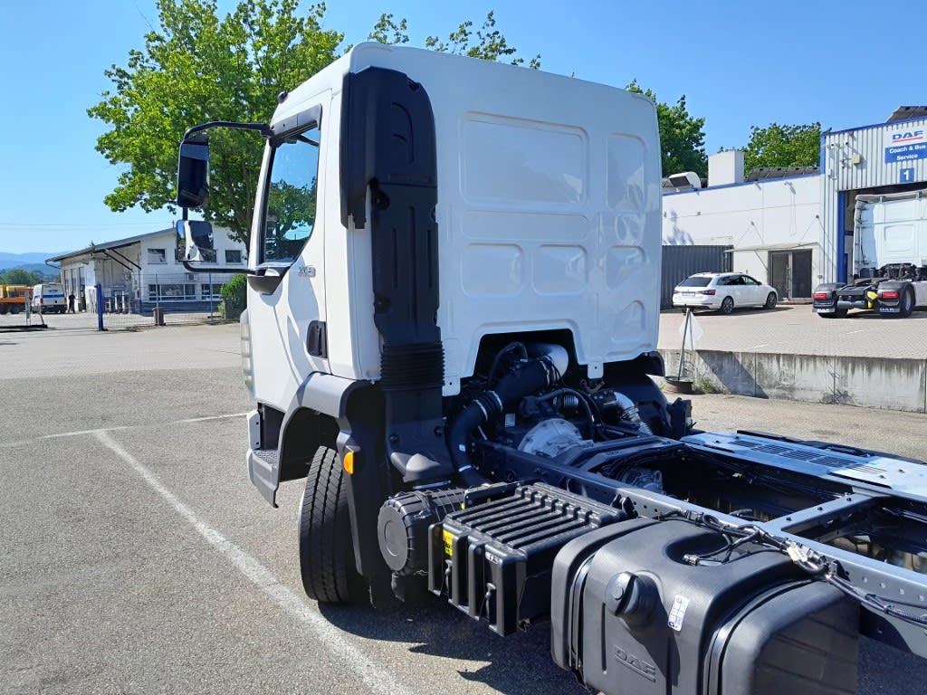 DAF XB 260 FA 4X2 20