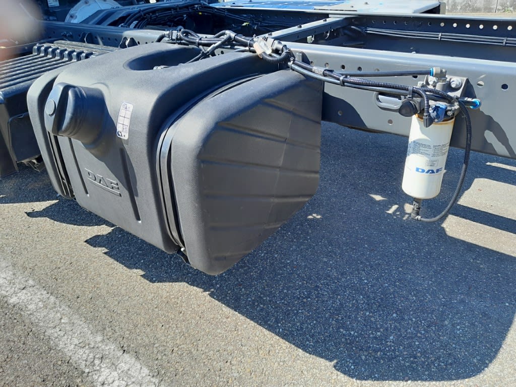 DAF XB 260 FA 4X2 16