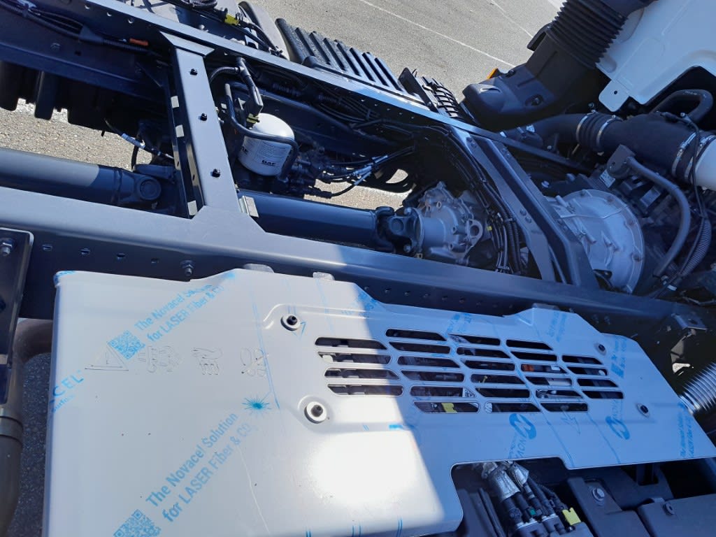 DAF XB 260 FA 4X2 10