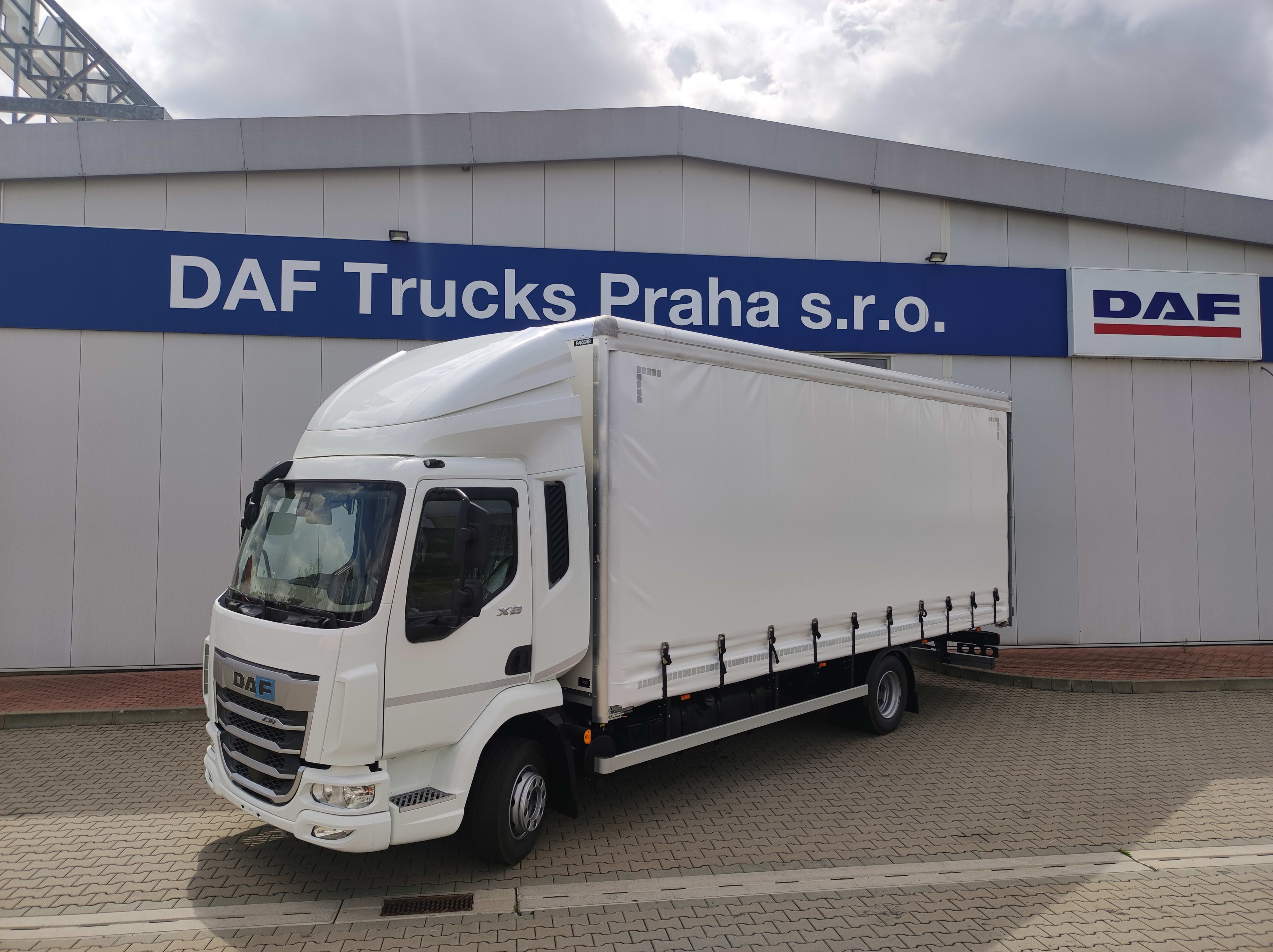DAF XB 230 FA 4X2 0