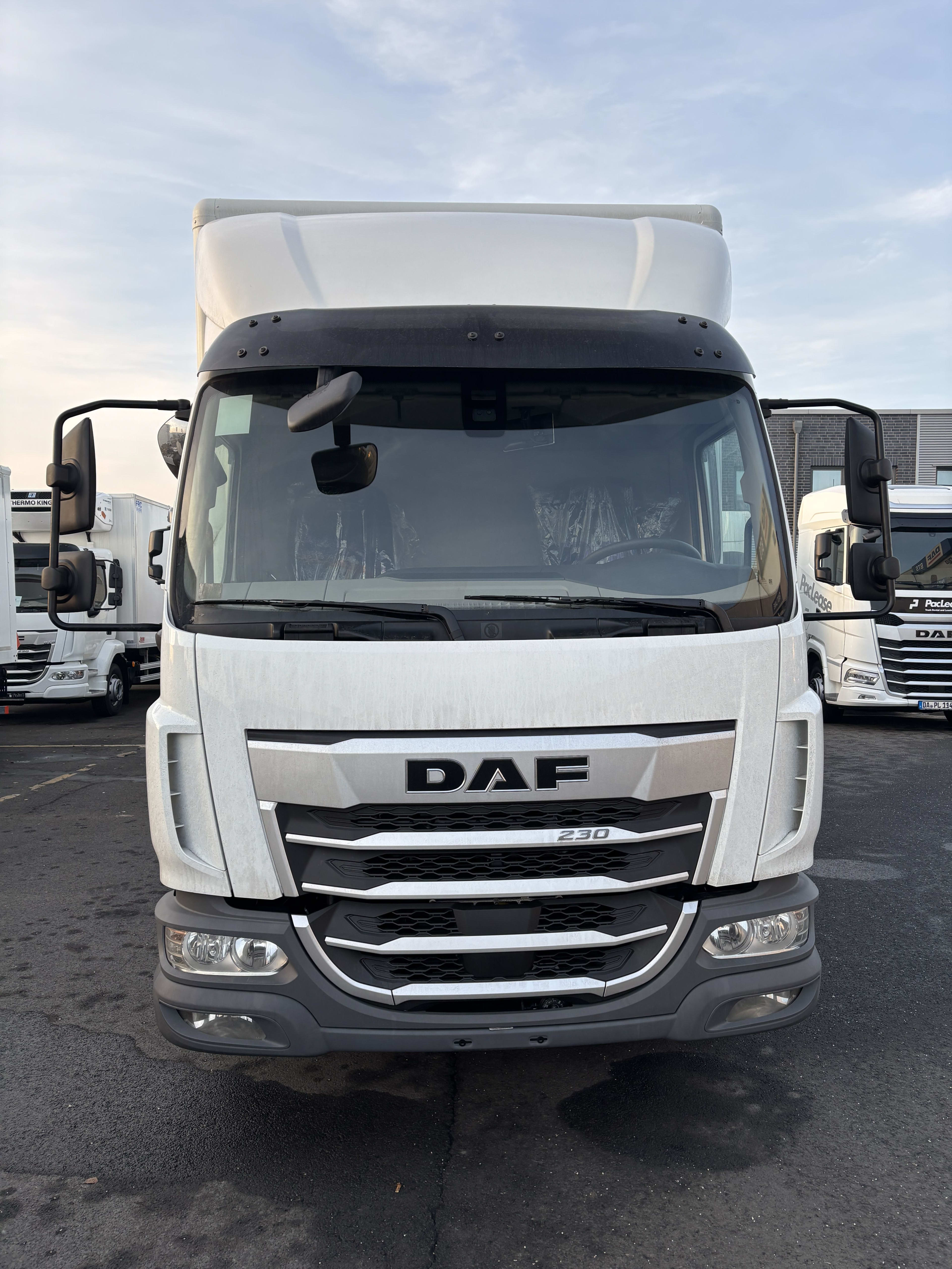 DAF XB 230 FA 4X2 0