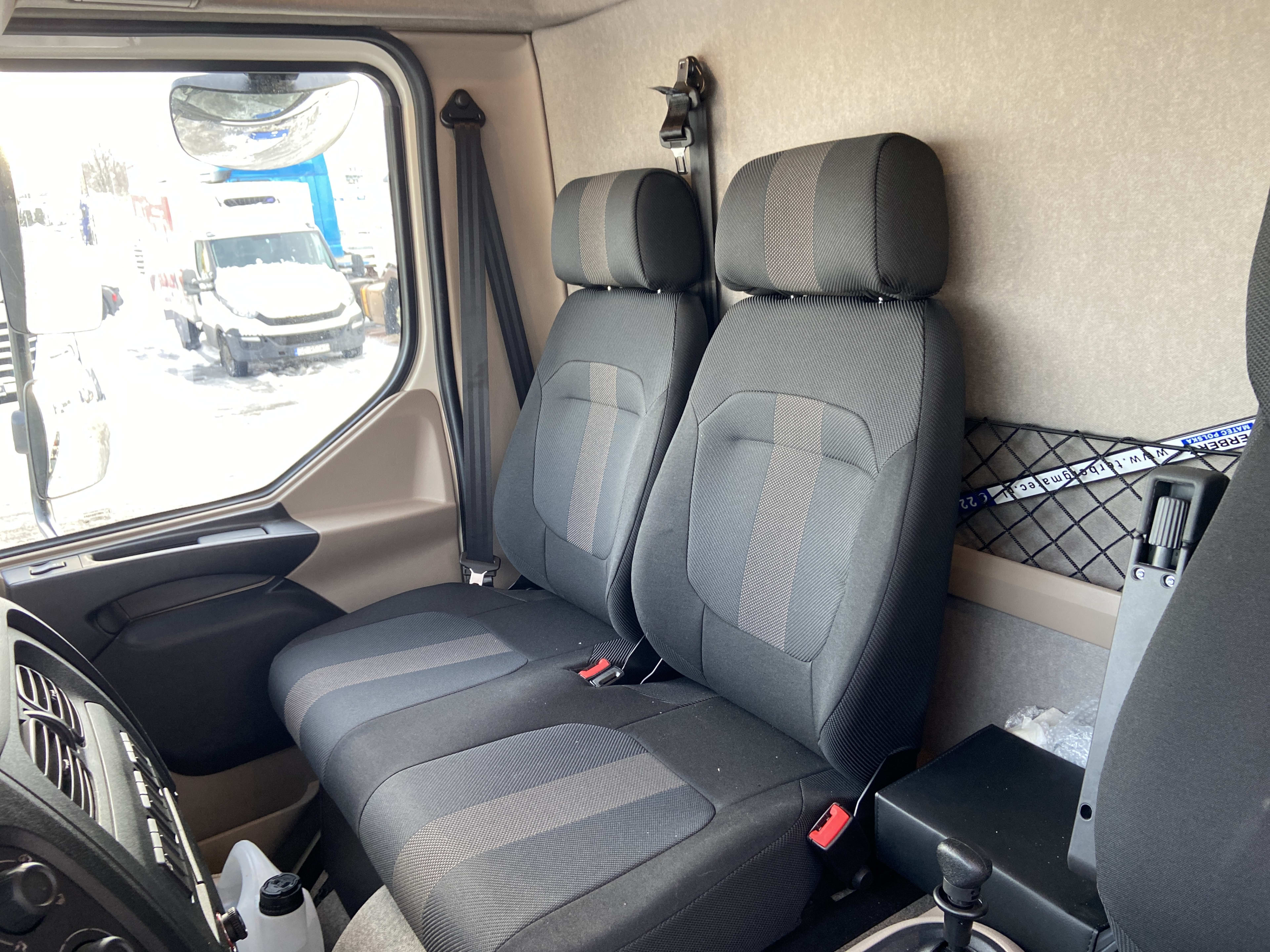 DAF XB 260 FA 4X2 10