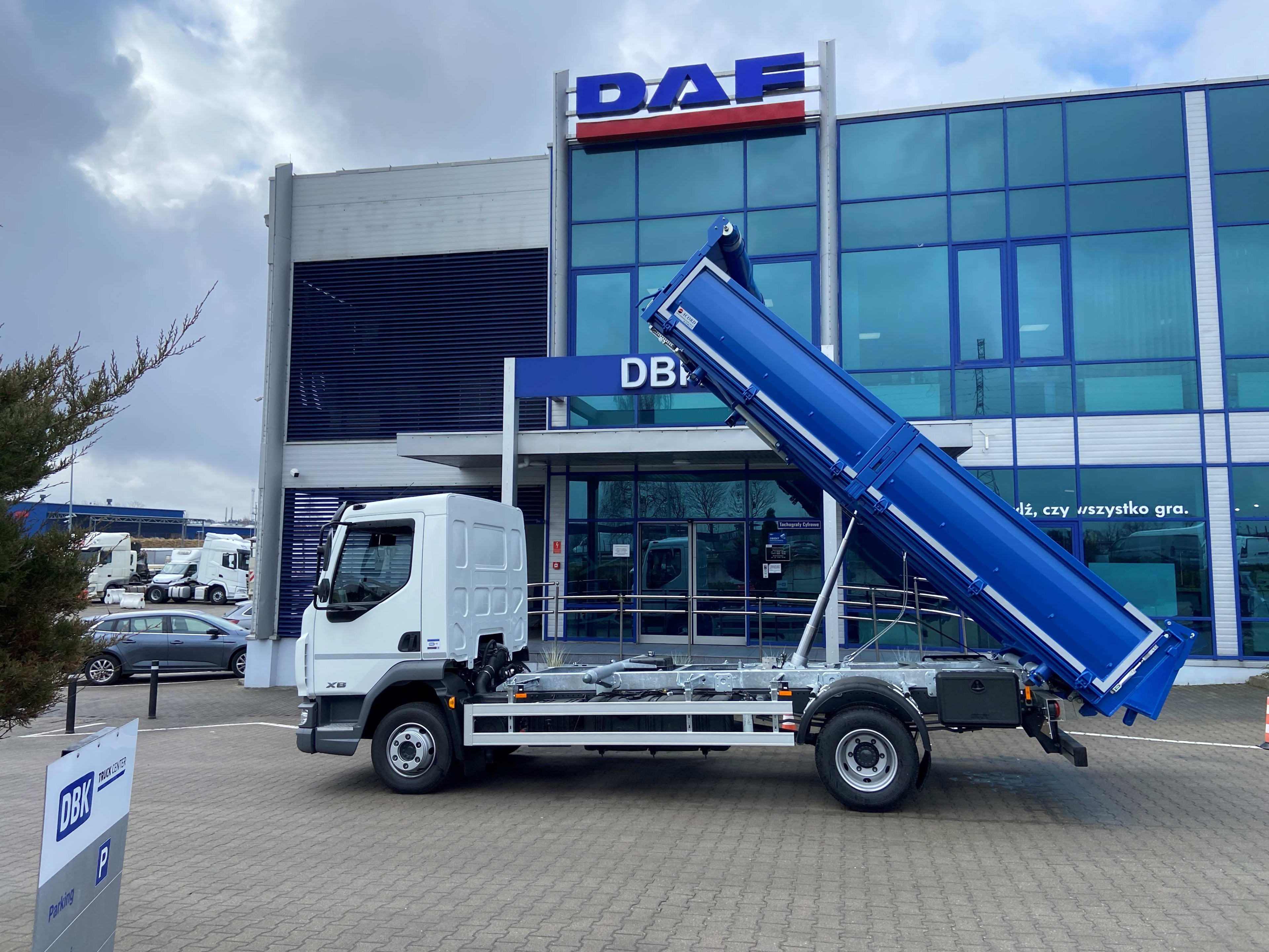 DAF XB 230 FA 4X2 0