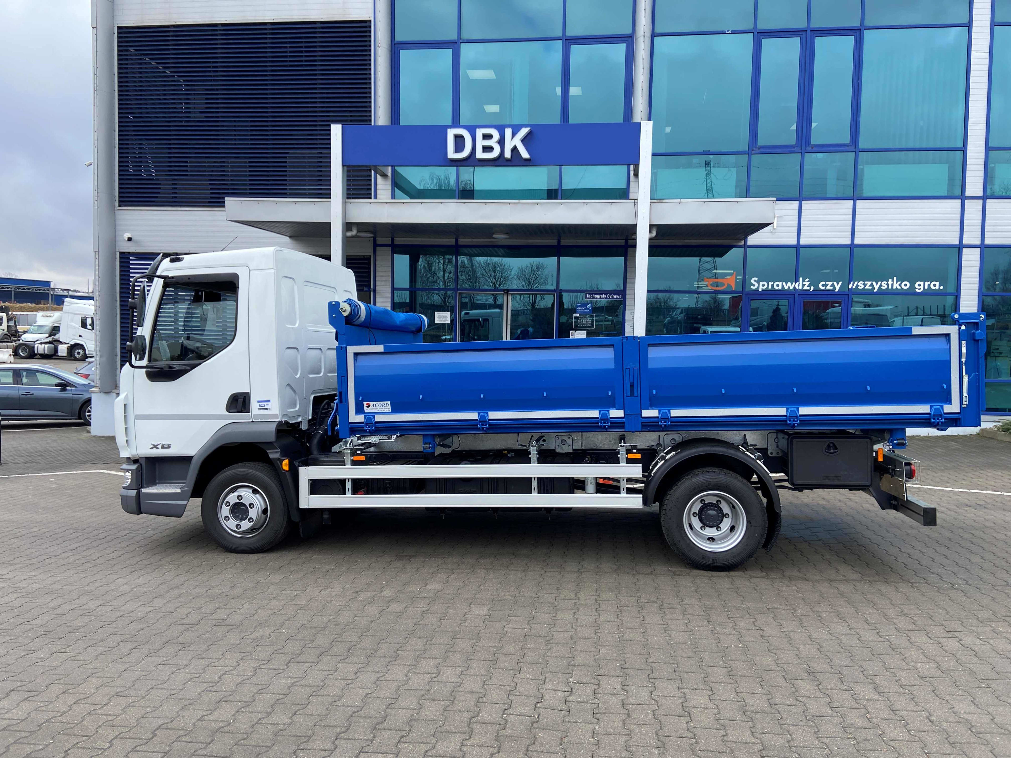 DAF XB 230 FA 4X2 5