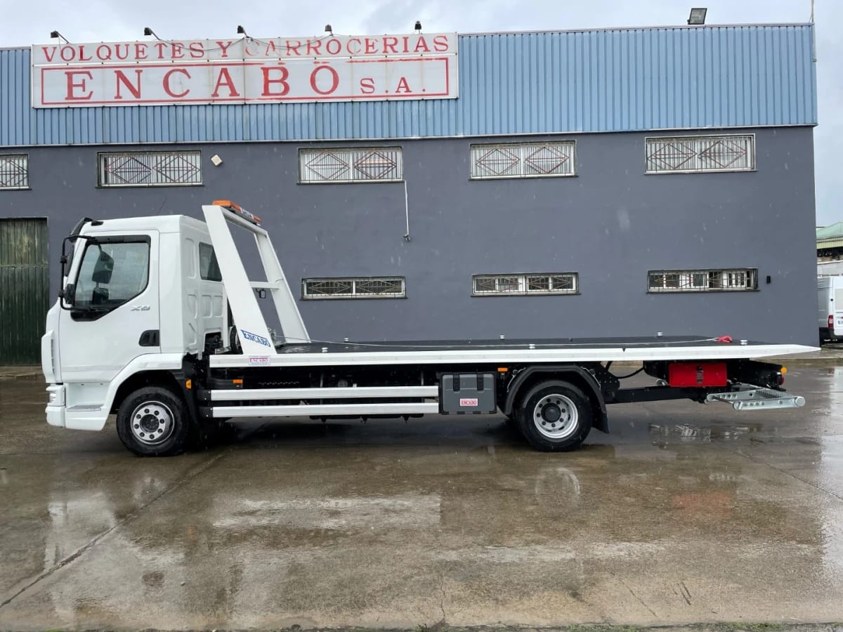 DAF XB 230 FA 4X2 1