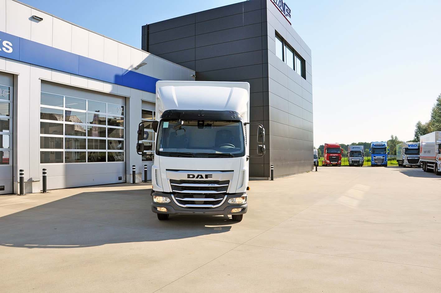 DAF XB 230 FA 4X2 1