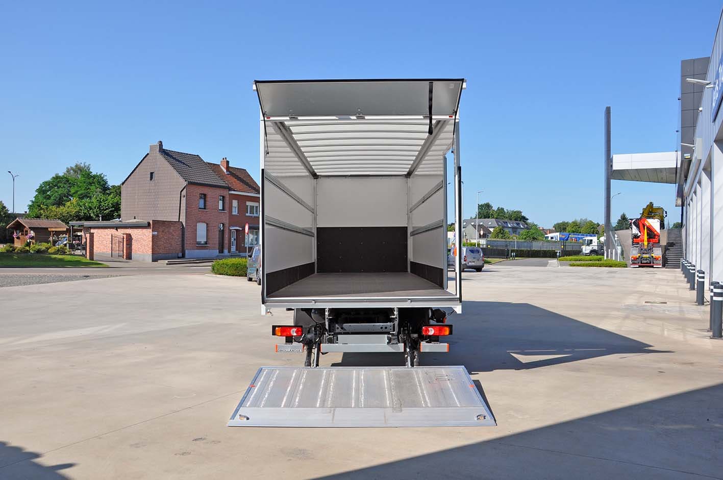 DAF XB 230 FA 4X2 5