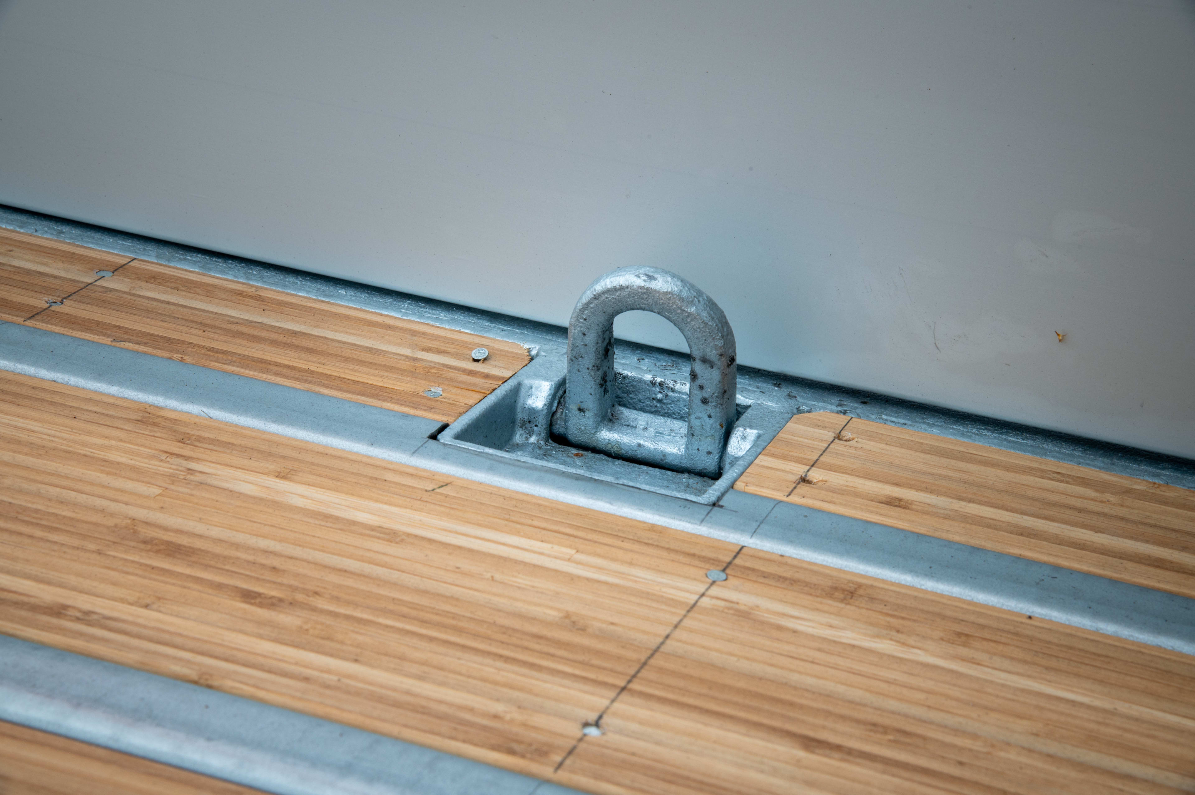 DAF XB 230 FA 4X2 13