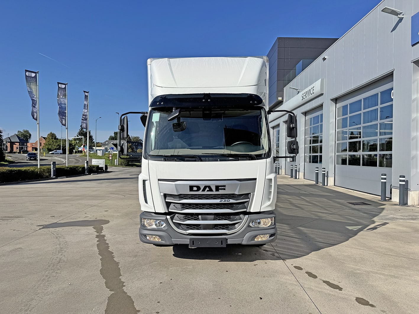 DAF XB 230 FA 4X2 7