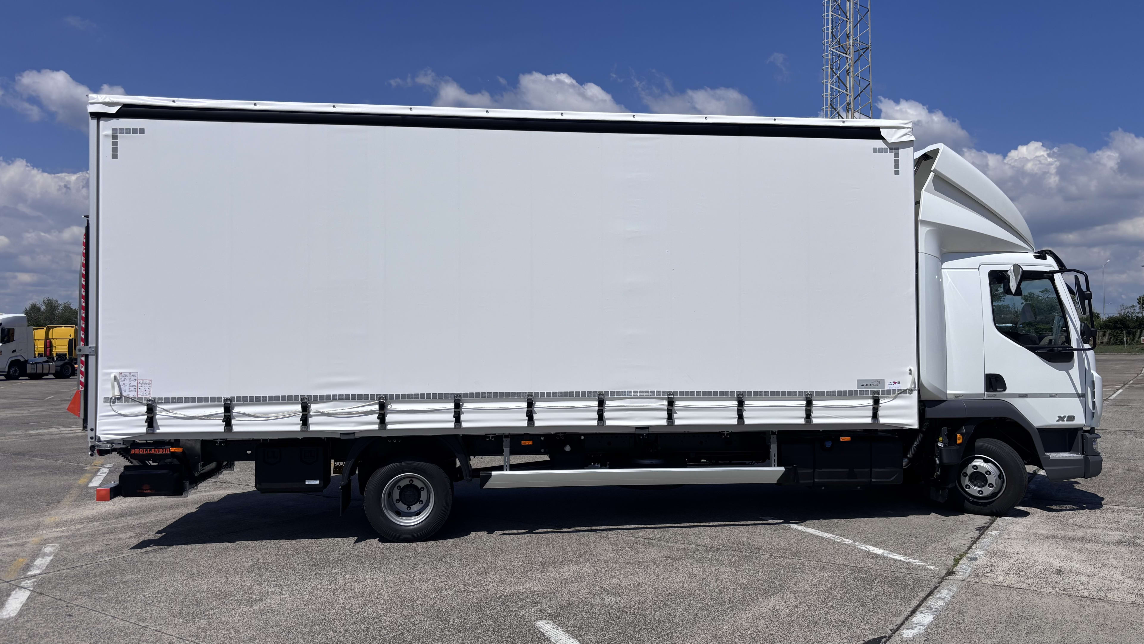 DAF XB 230 FA 4X2 3