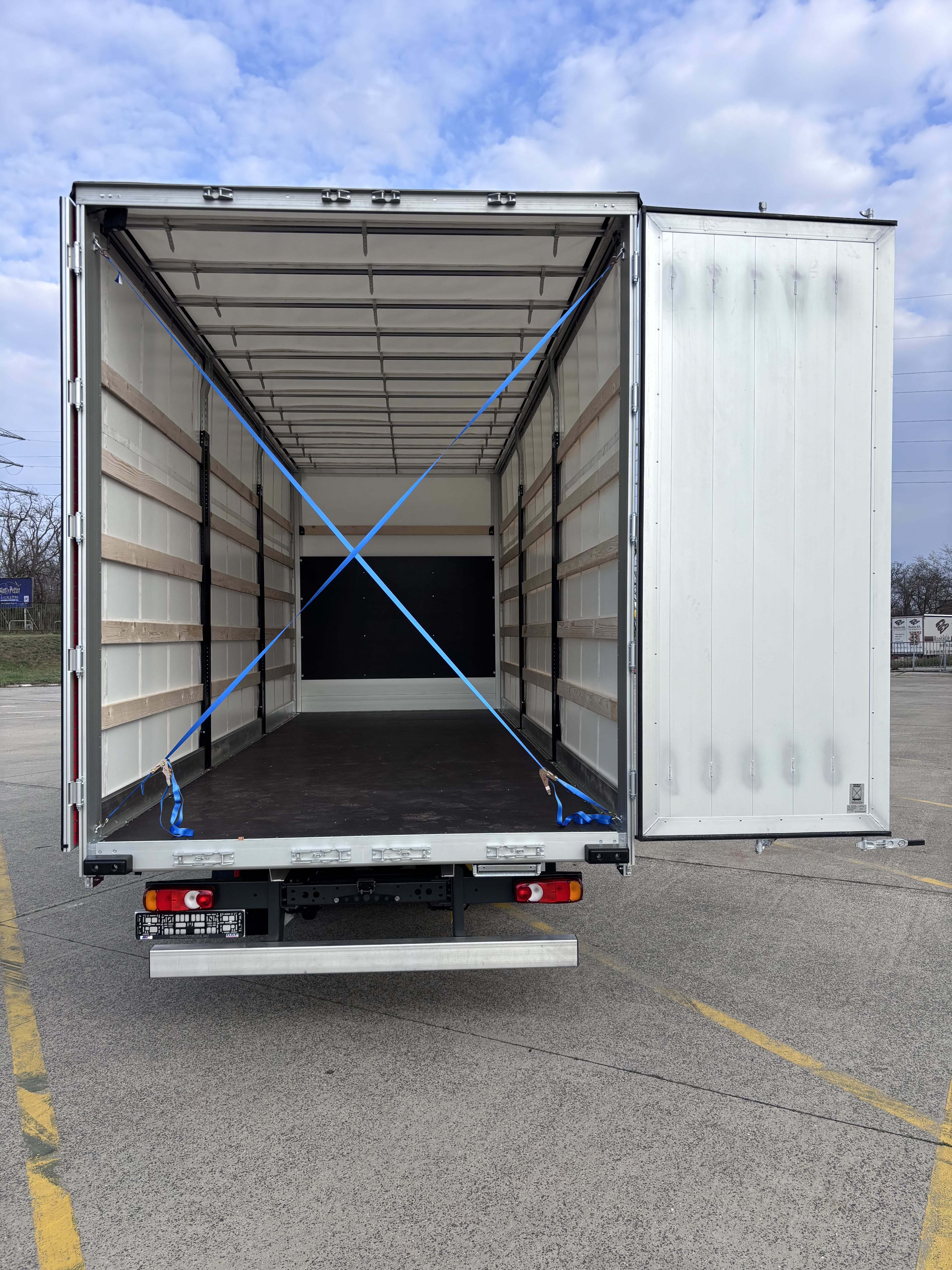 DAF XB 230 FA 4X2 7