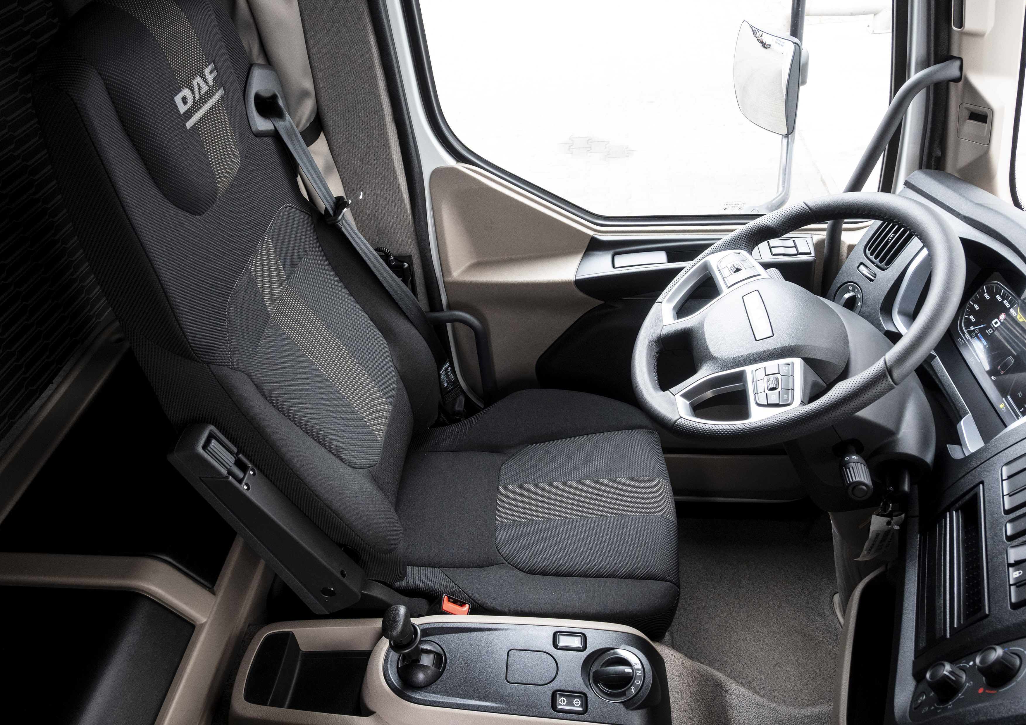 DAF XB 260 FA 4X2 15