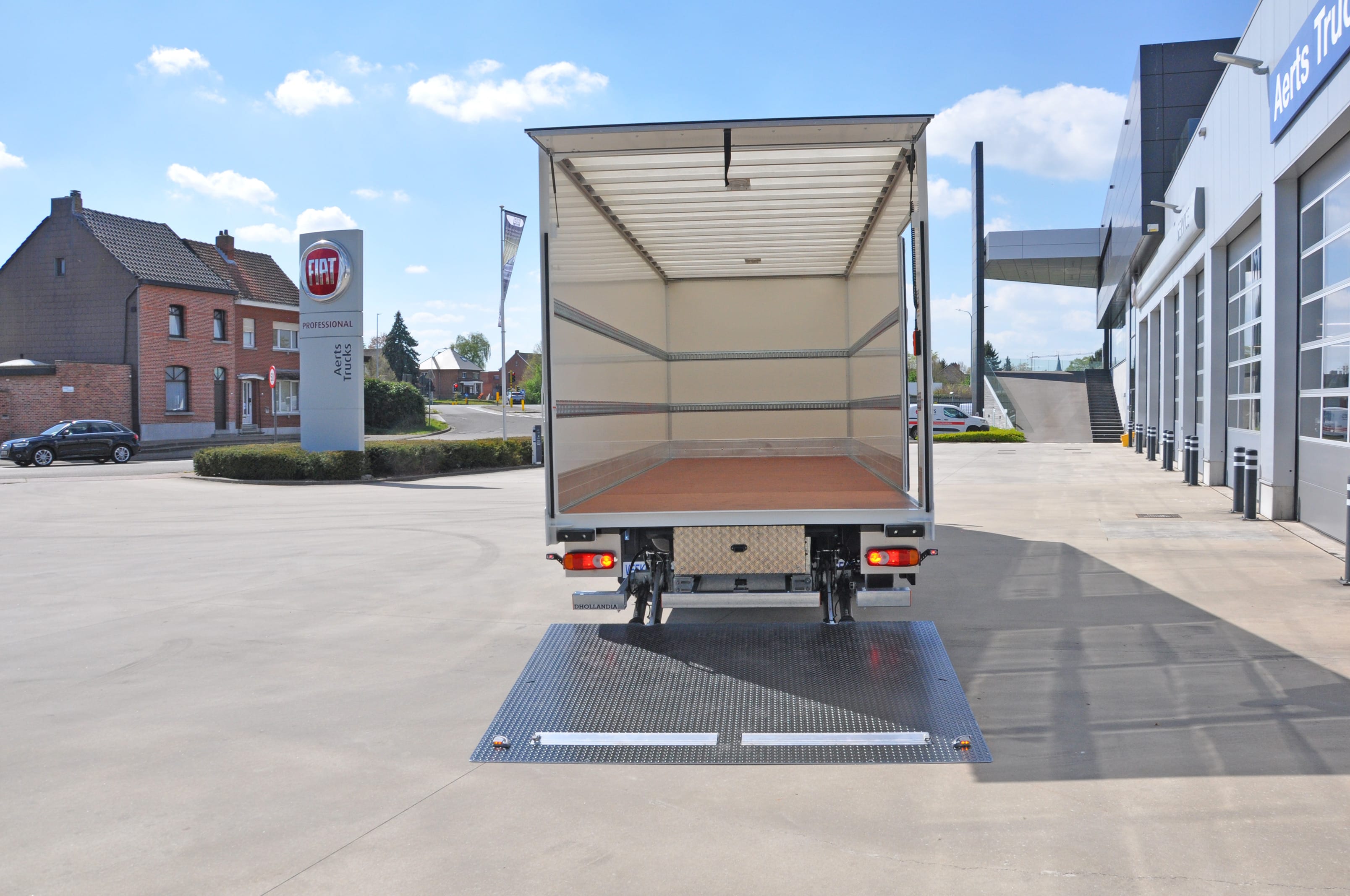 DAF XB 230 FA 4X2 8
