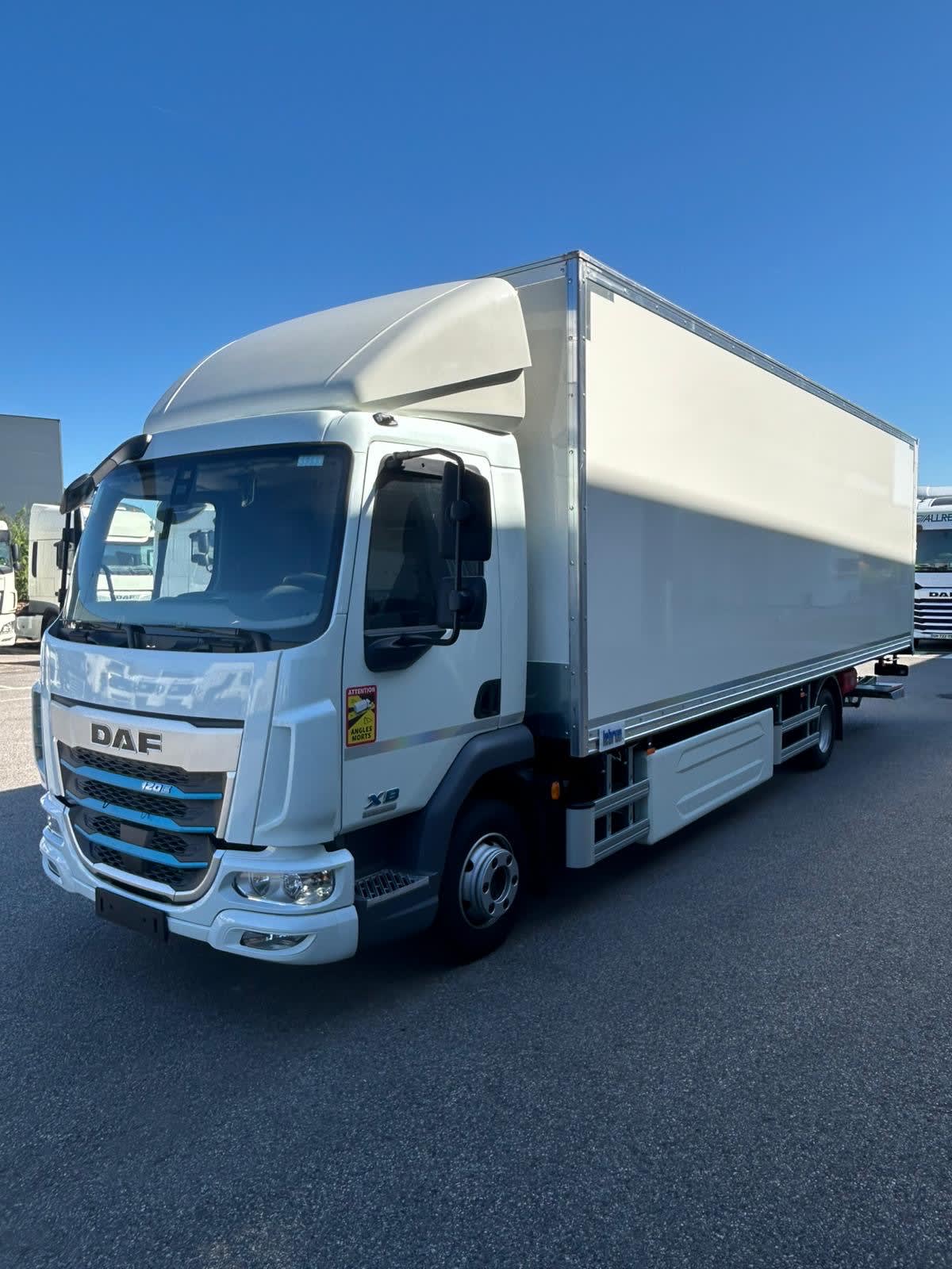 DAF XB 120 FA 4X2 0