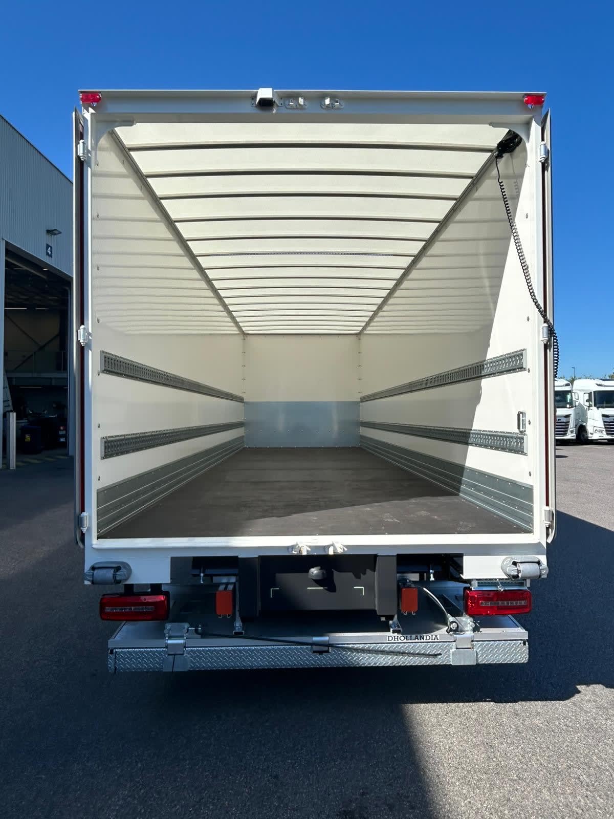 DAF XB 120 FA 4X2 4