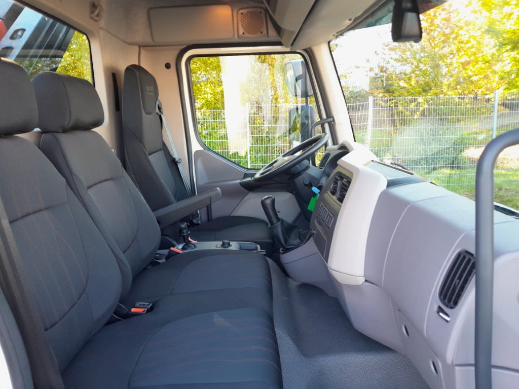 DAF LF46   290 FA 4X2 24