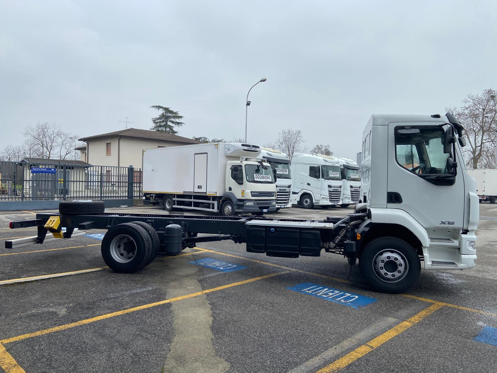 DAF XB 260 FA 4X2 0