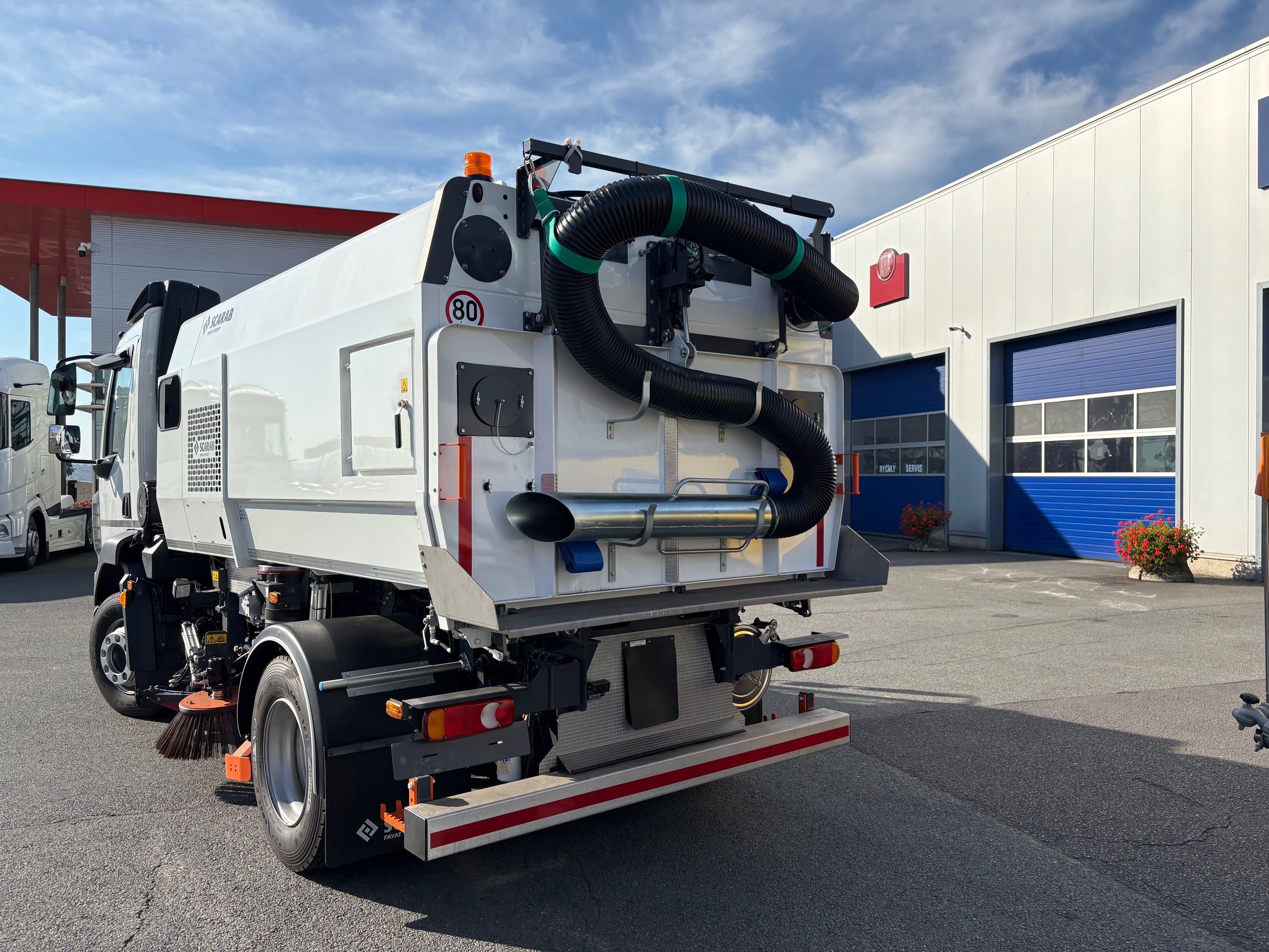 DAF XB 230 FA 4X2 0