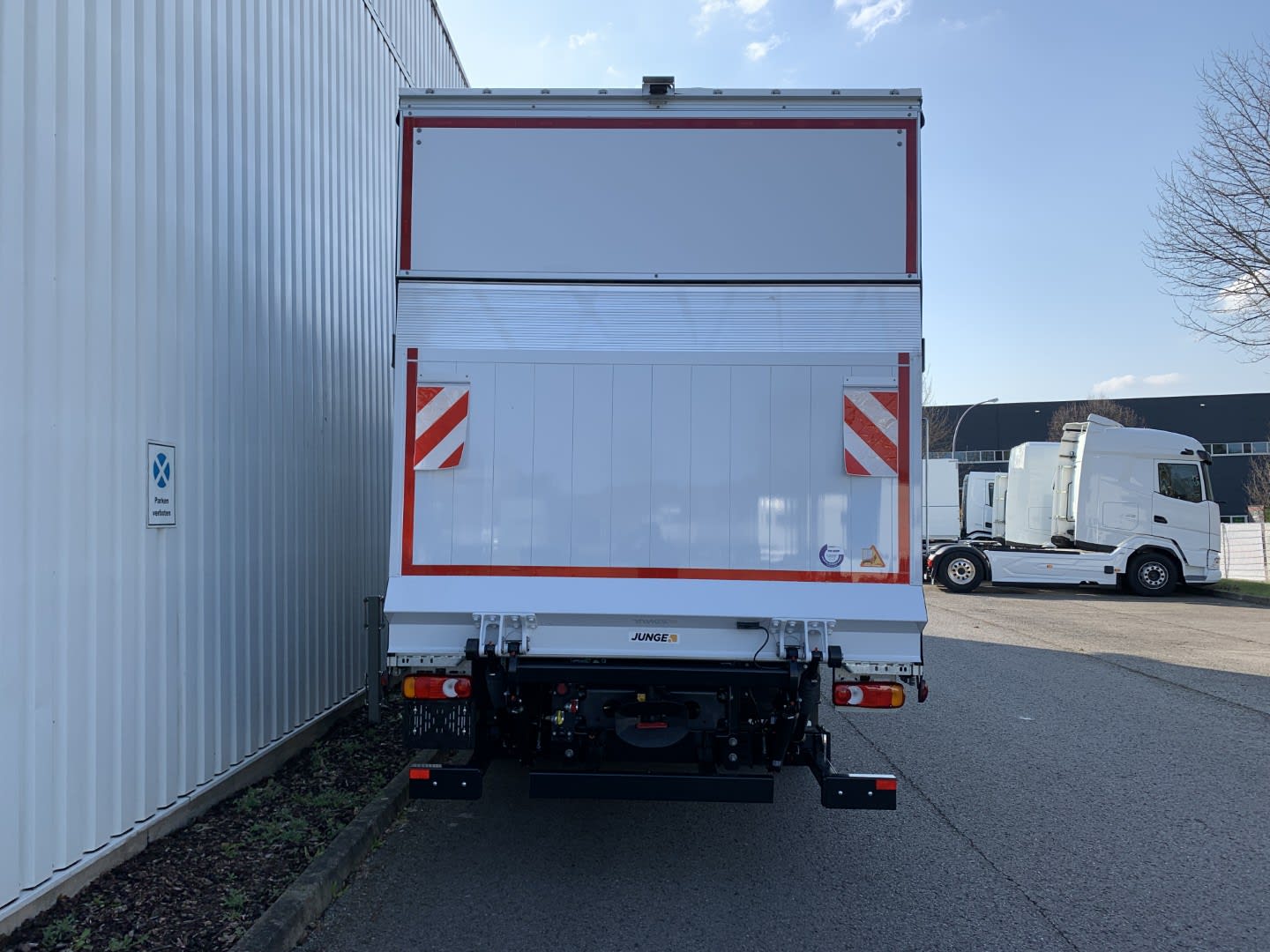 DAF XB 290 FA 4X2 9