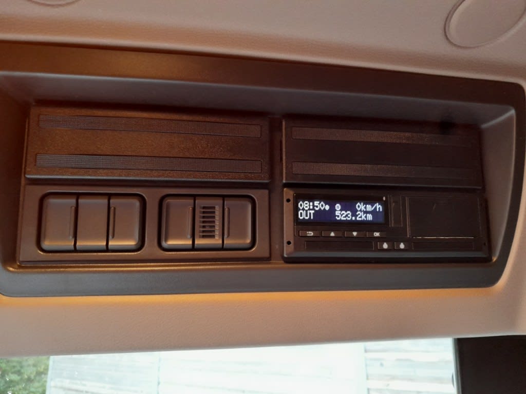 DAF XB 290 FA 4X2 28