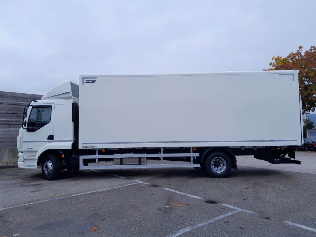 DAF XB 290 FA 4X2 4