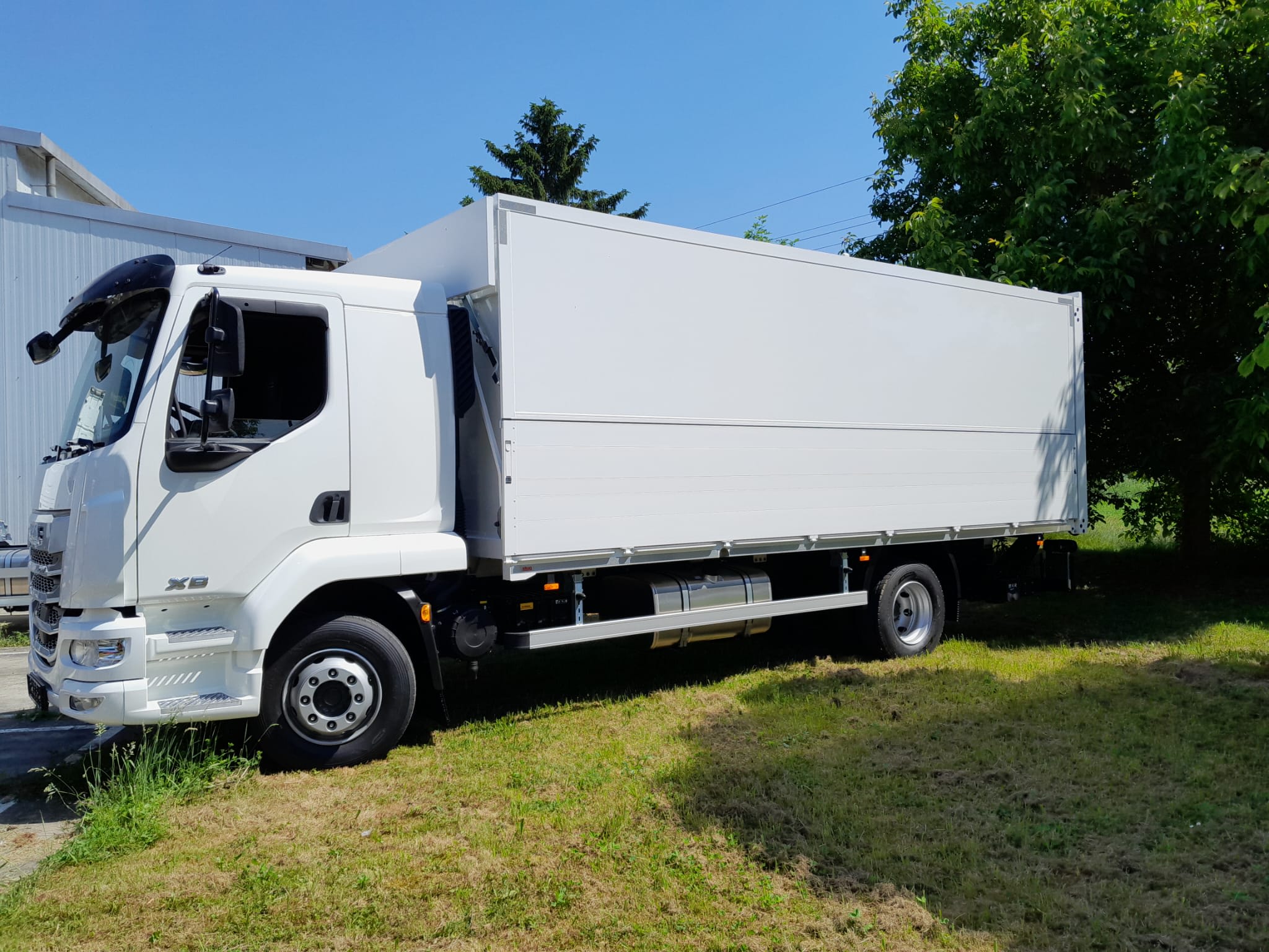 DAF XB 290 FA 4X2 6