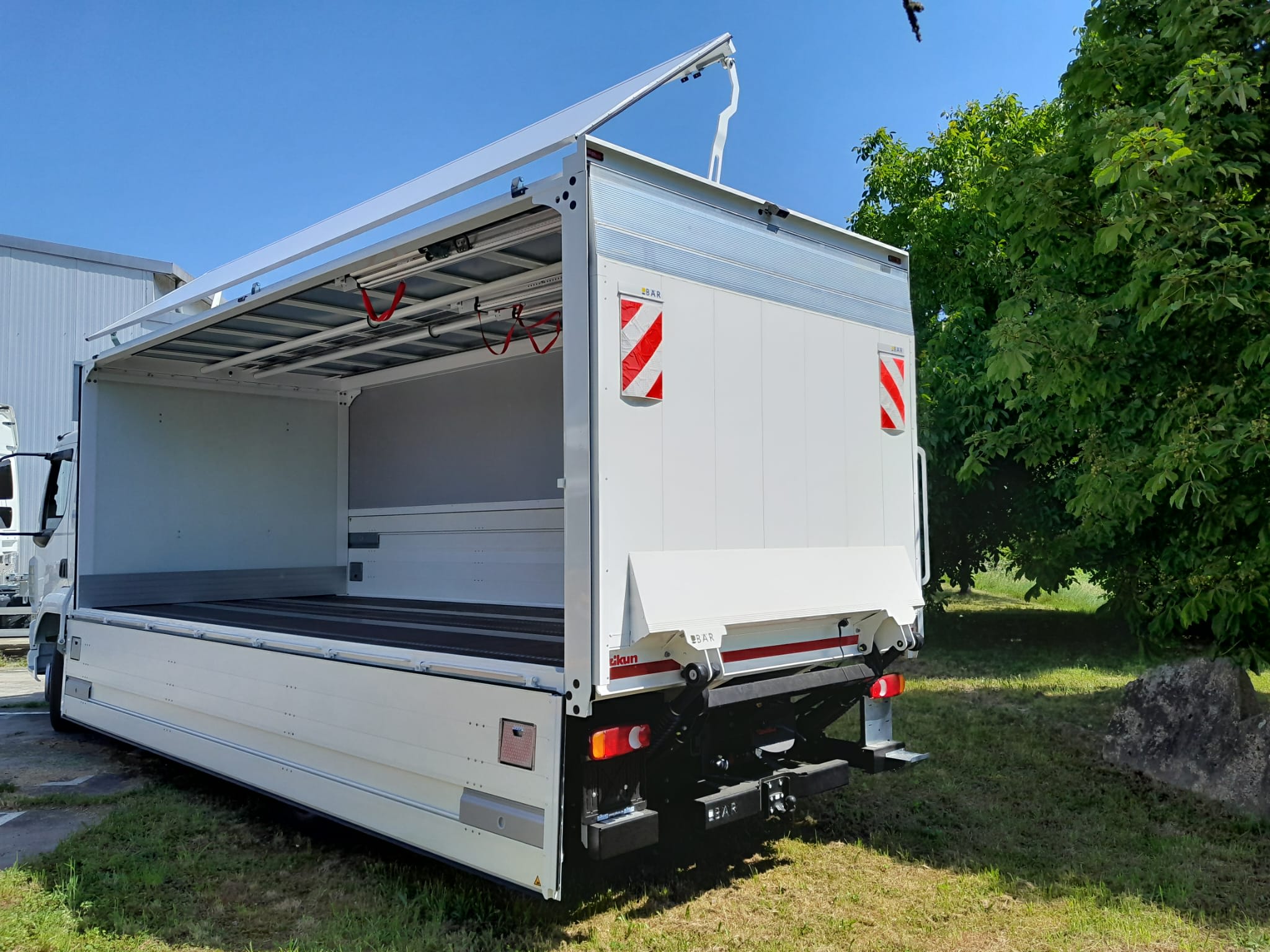 DAF XB 290 FA 4X2 12