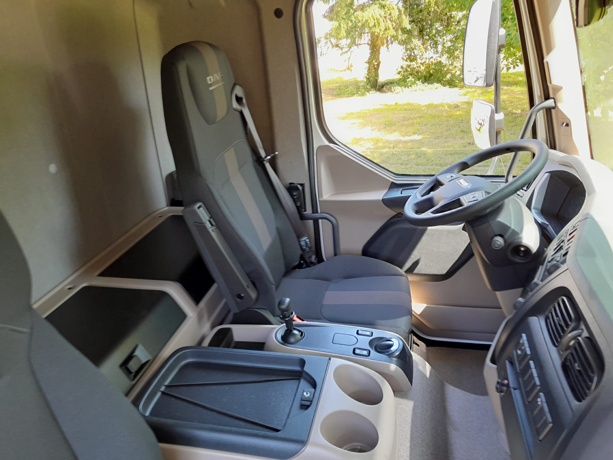 DAF XB 290 FA 4X2 16