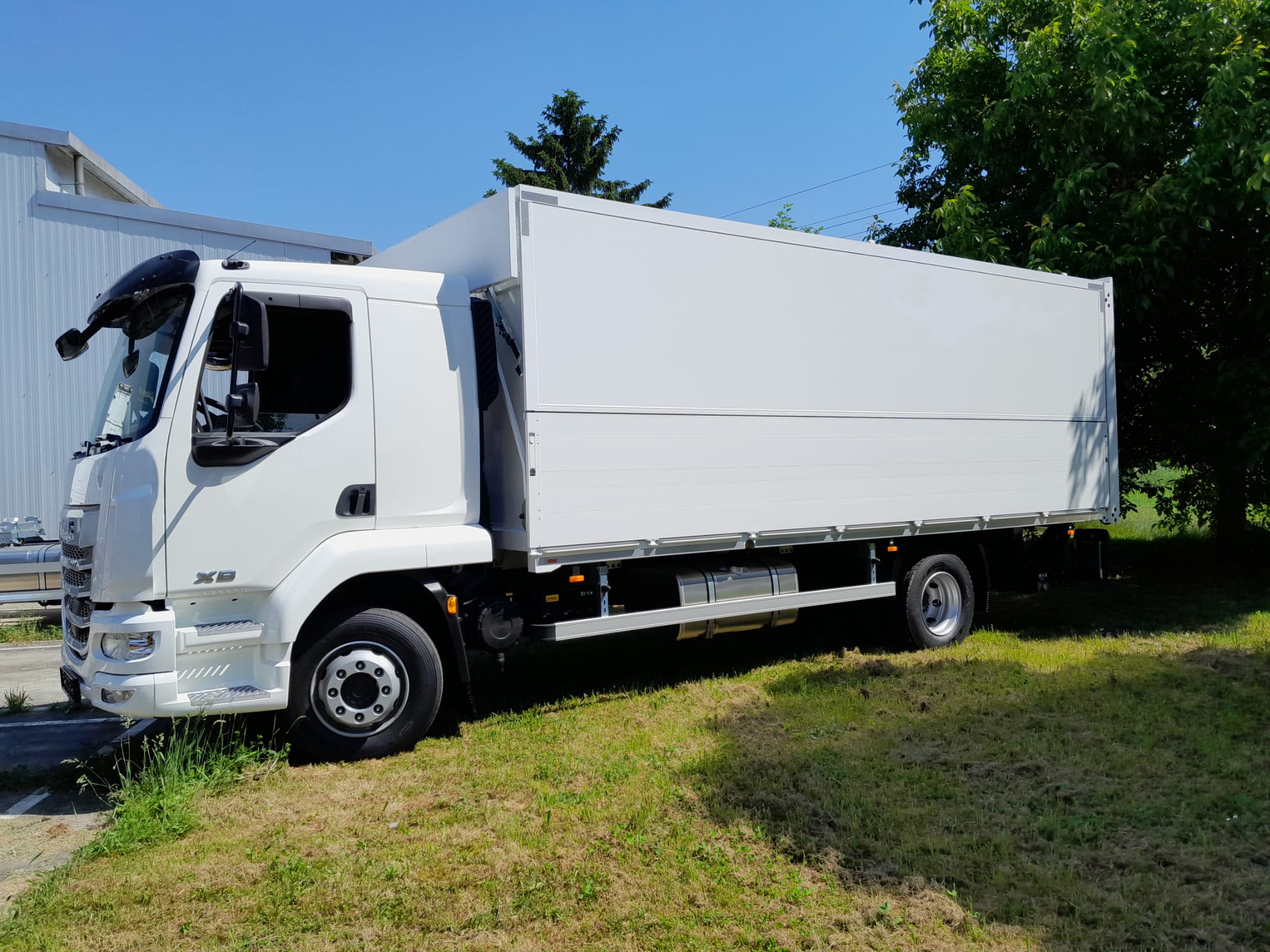 DAF XB 290 FA 4X2 8