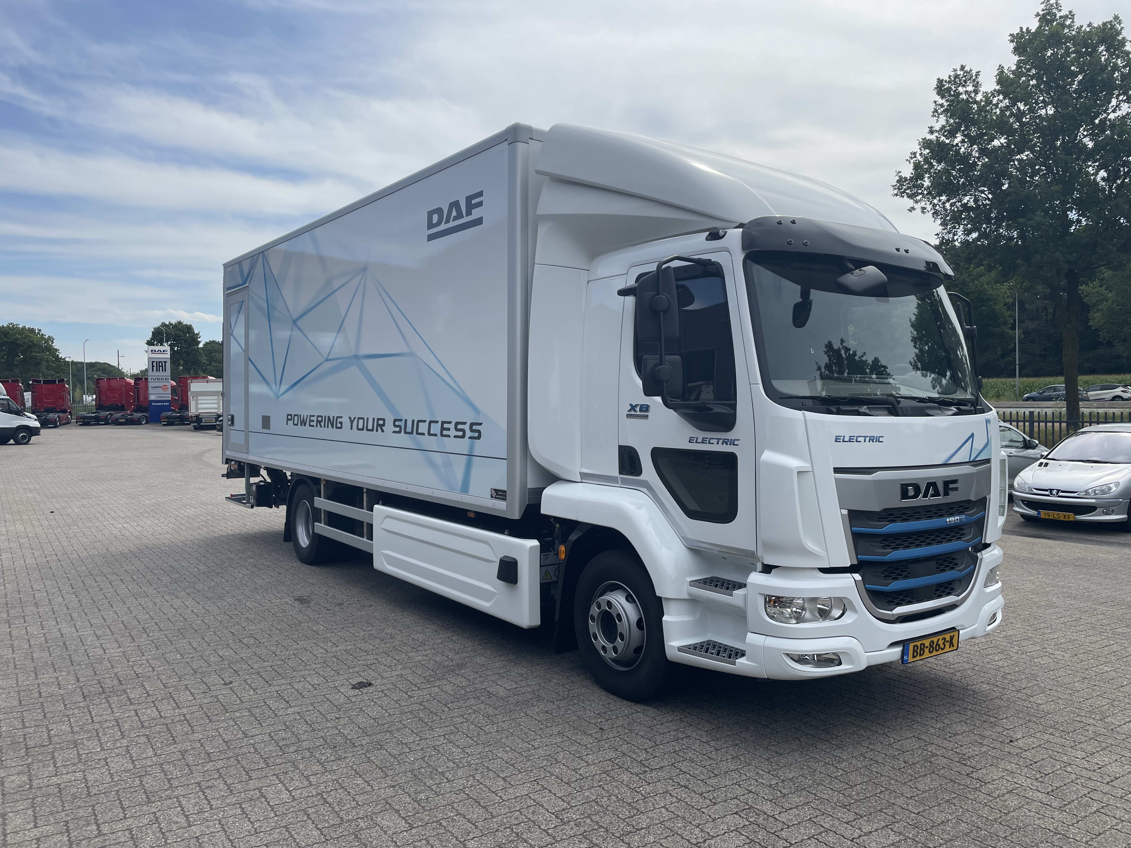 DAF XB 190 FA 4X2 1
