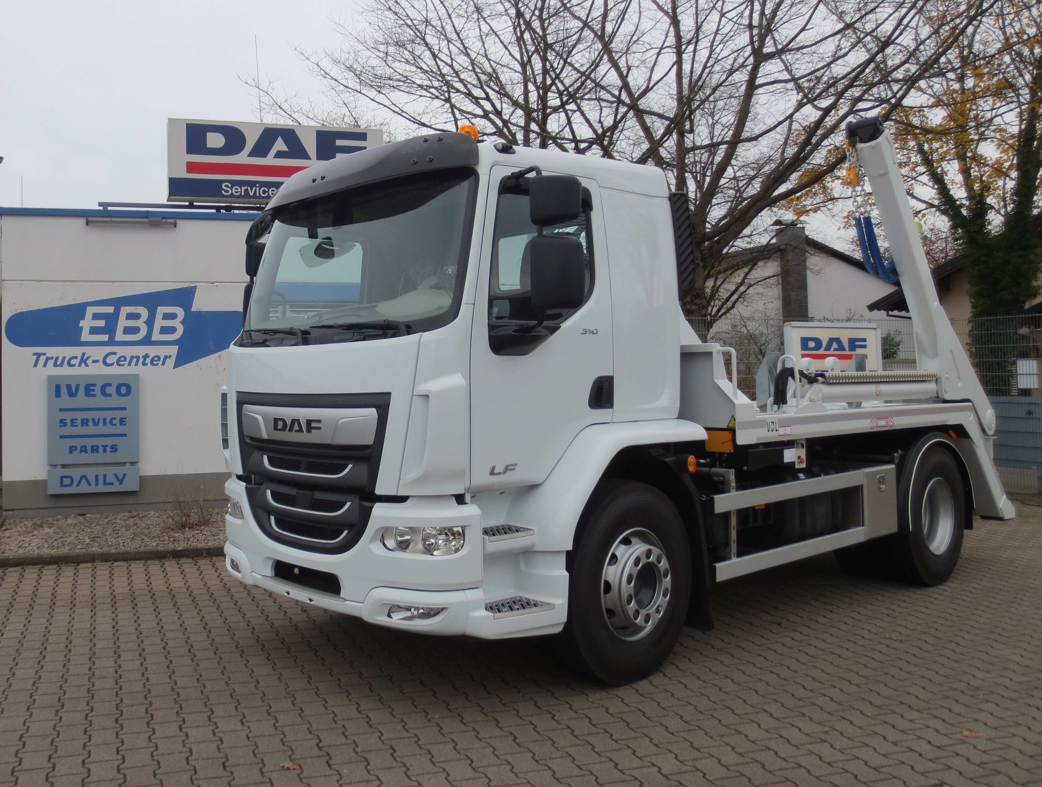 DAF LF 310 FA 4X2 0