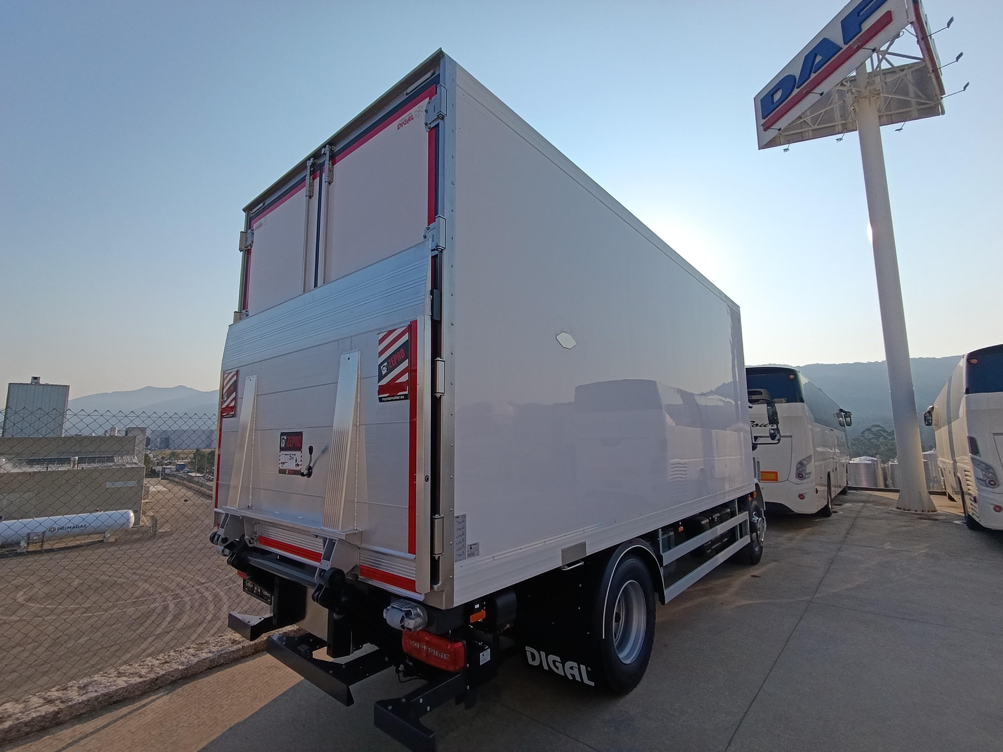 DAF XB 310 FA 4X2 0
