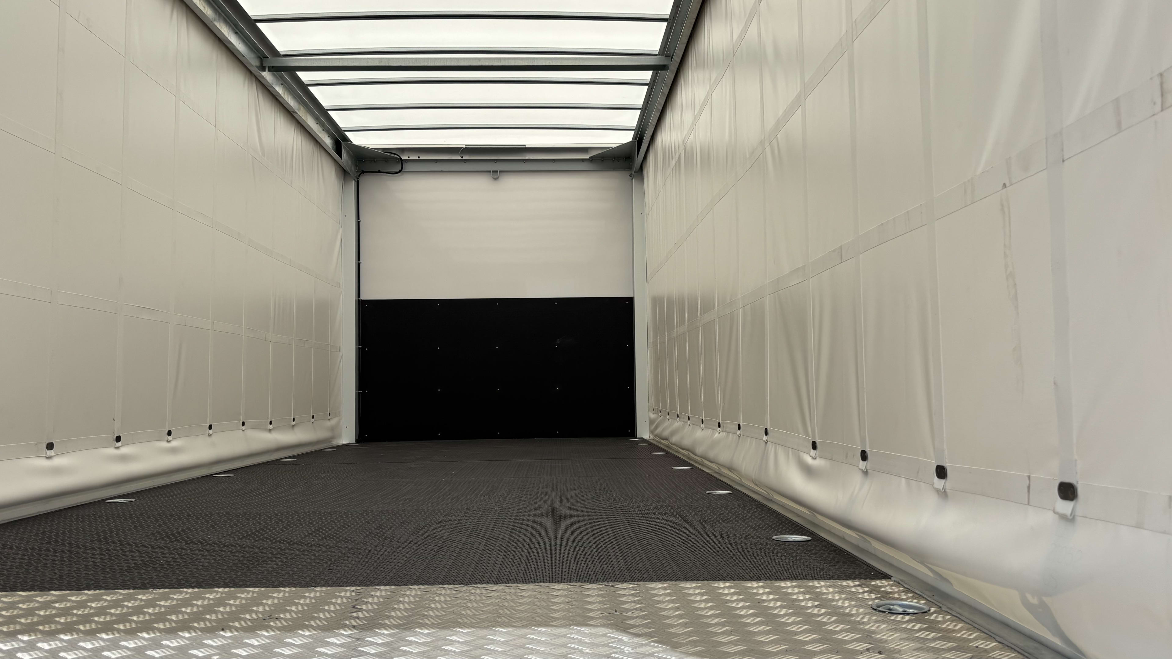 DAF XB 310 FA 4X2 11