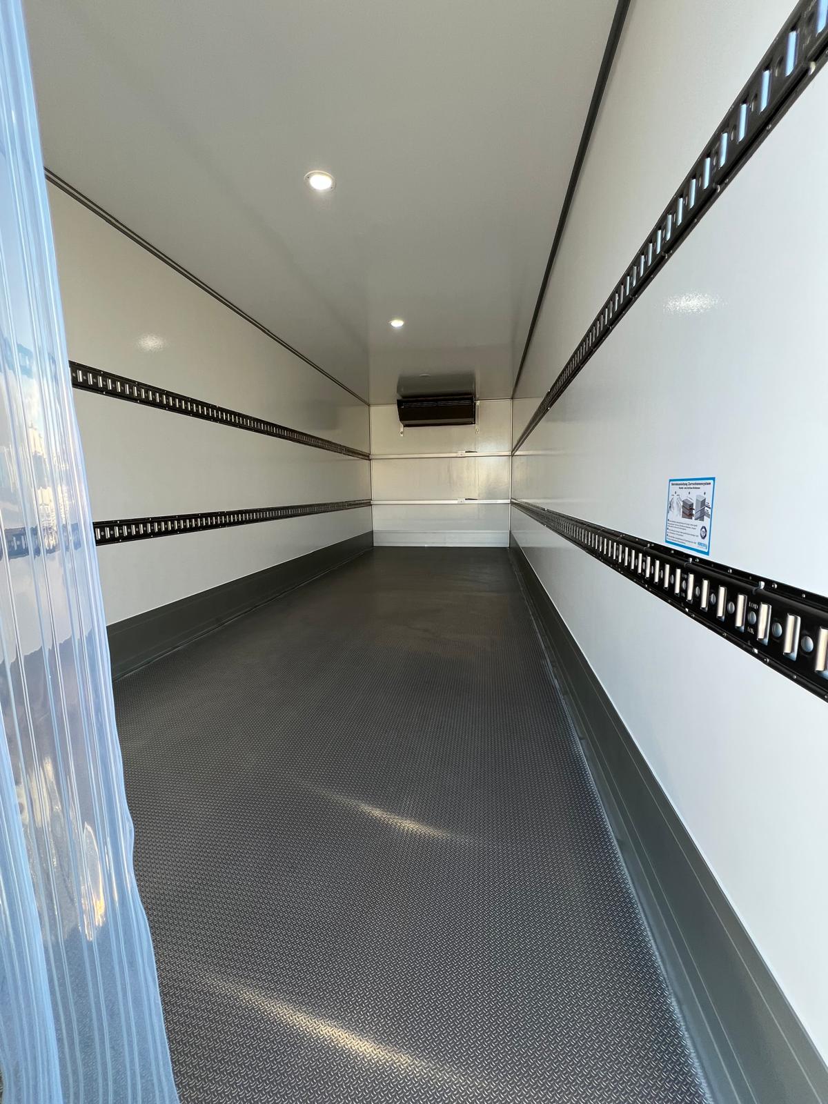 DAF XB 310 FA 4X2 20