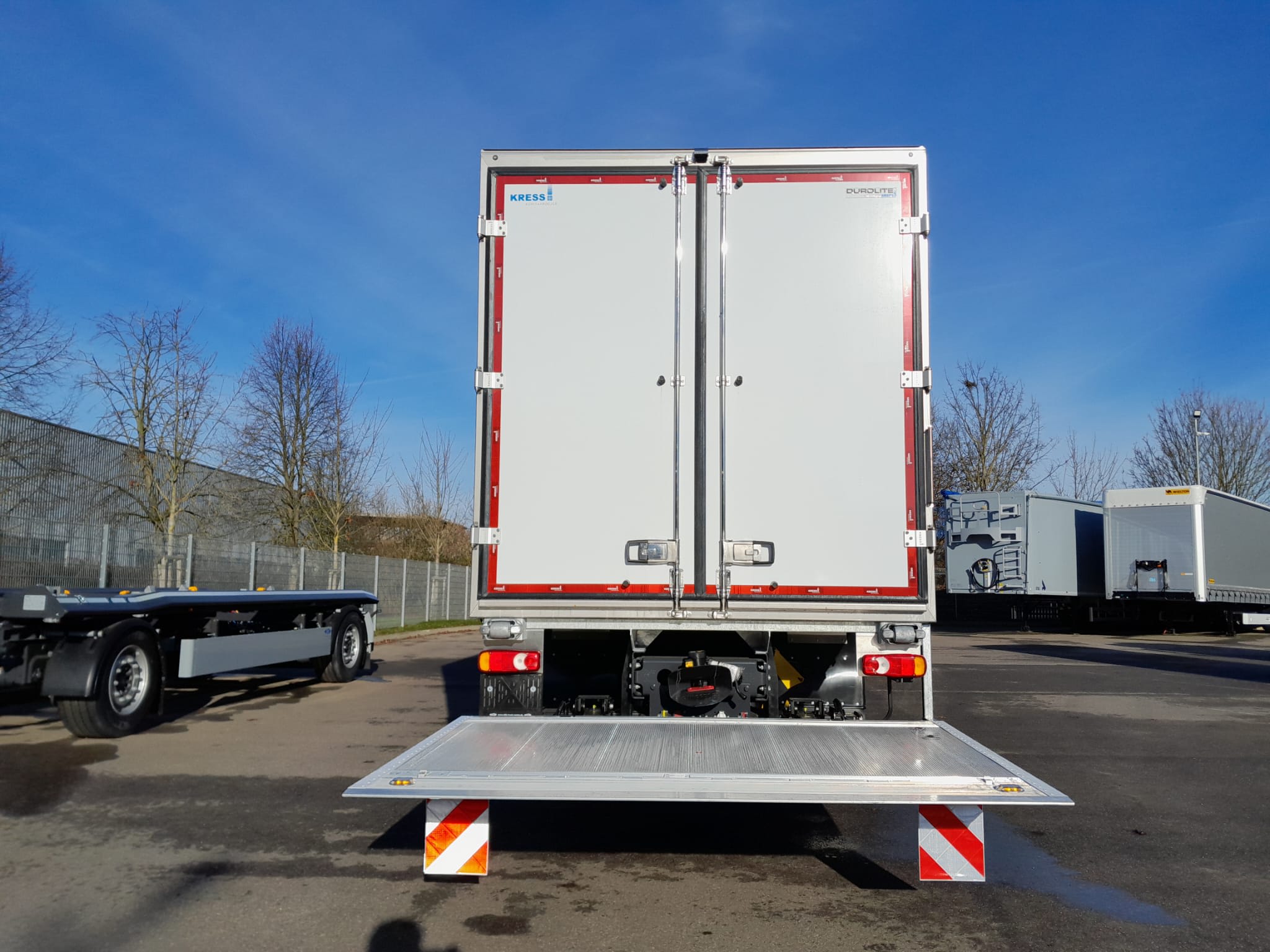 DAF XB 310 FA 4X2 16