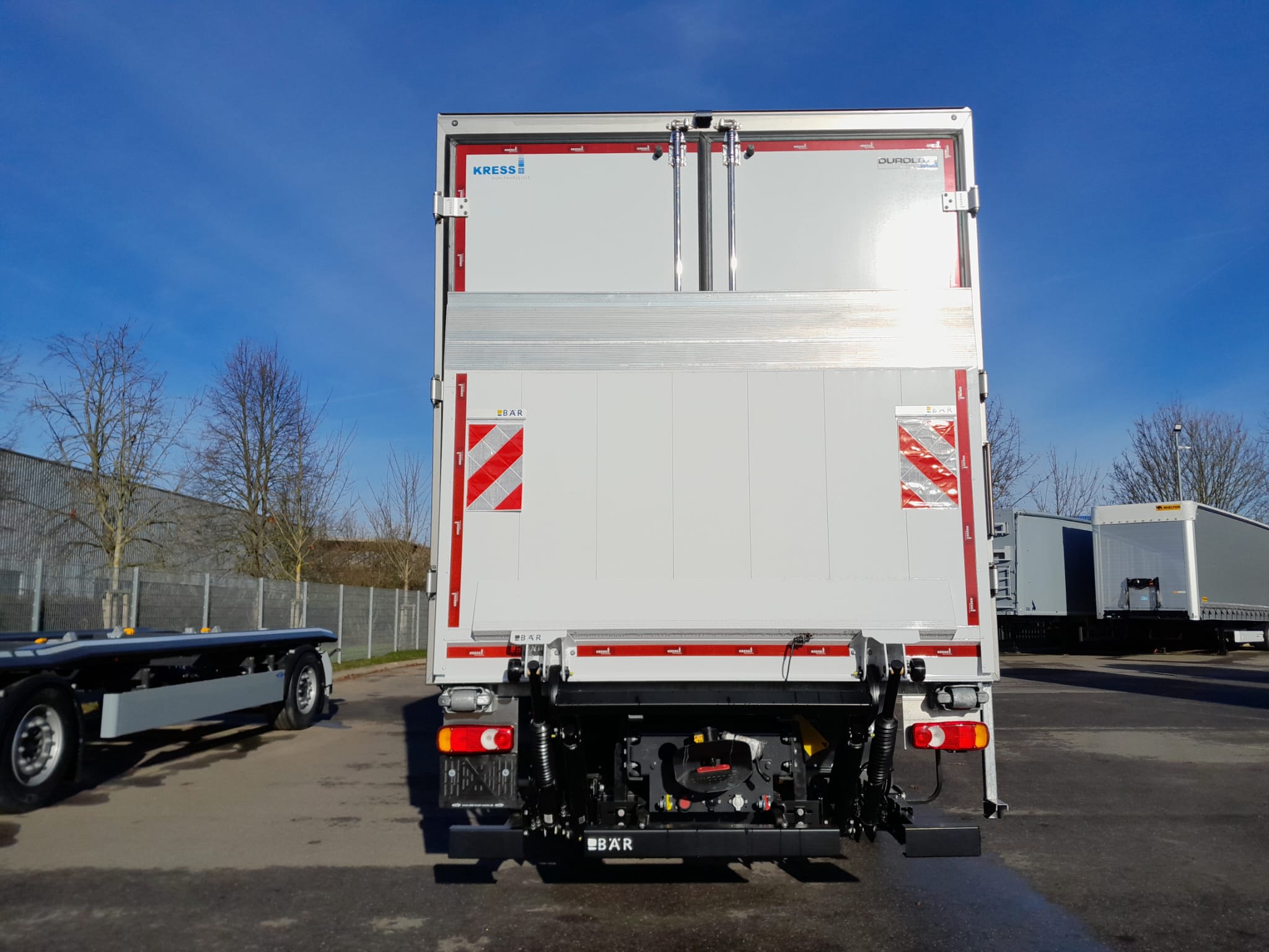 DAF XB 310 FA 4X2 8